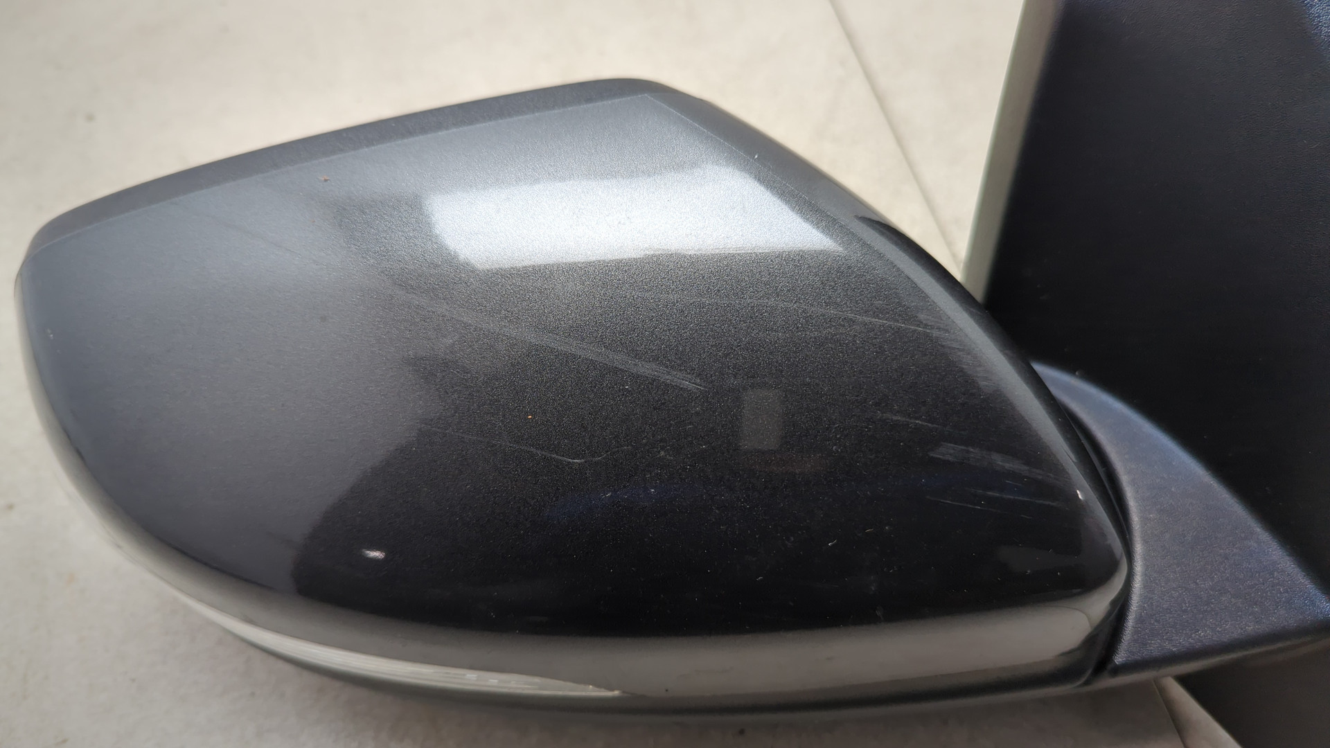 Зеркало правое электрическое