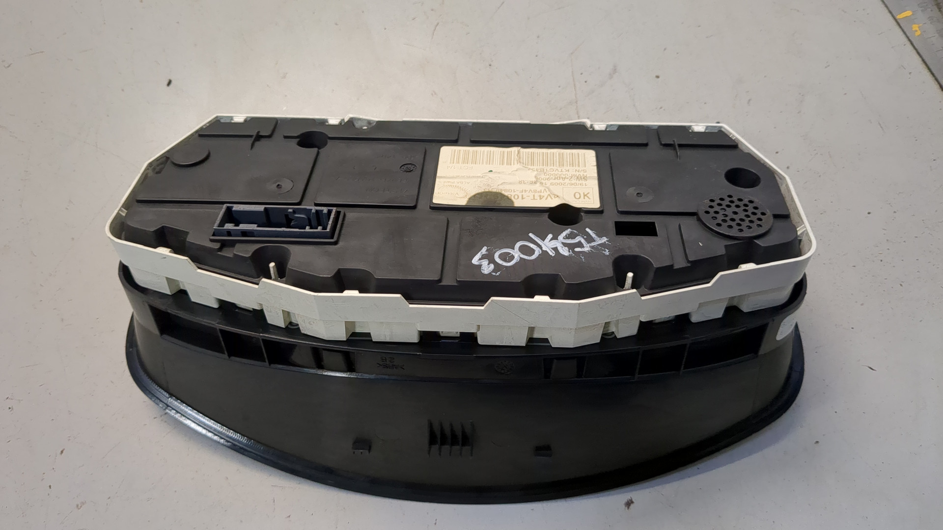 Панель приборов