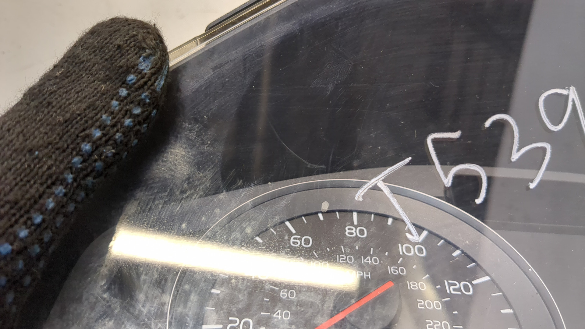 Панель приборов