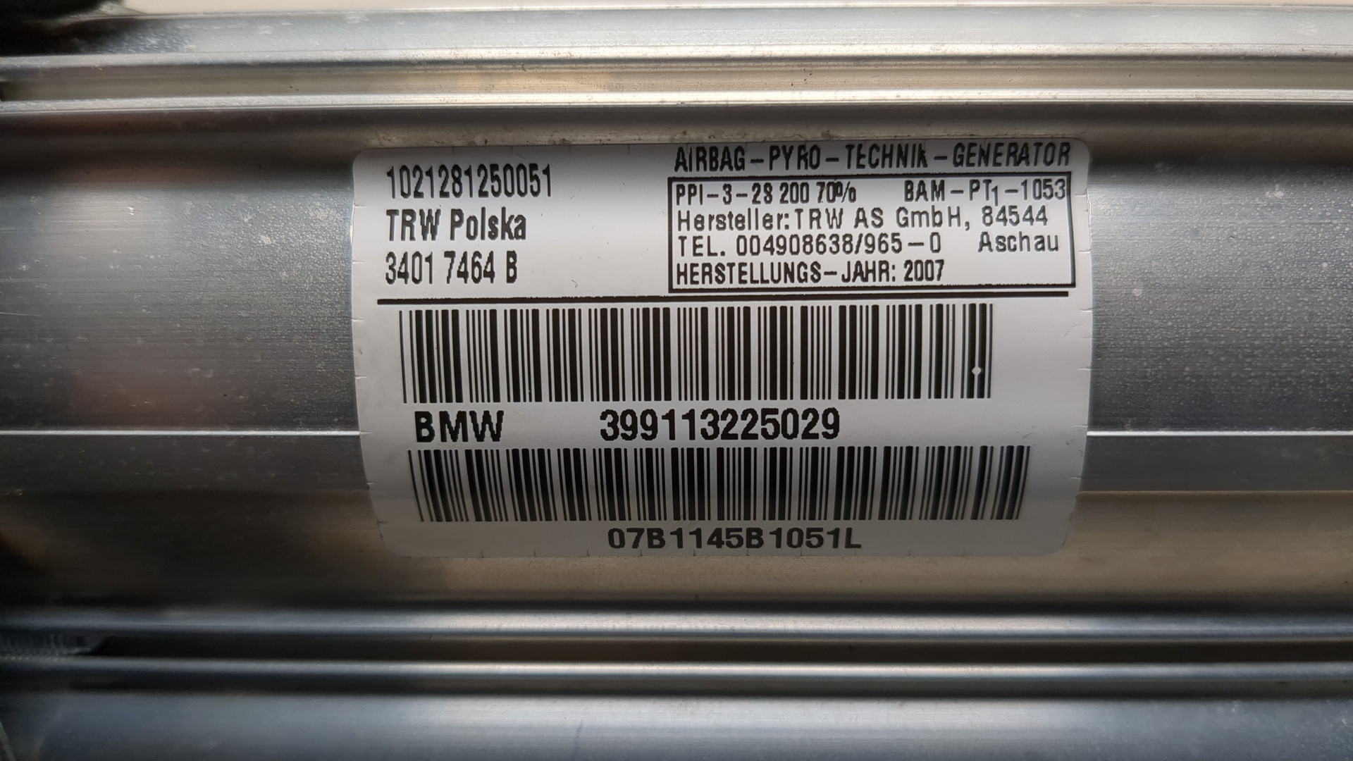 Подушка безопасности пассажирская (в торпедо)