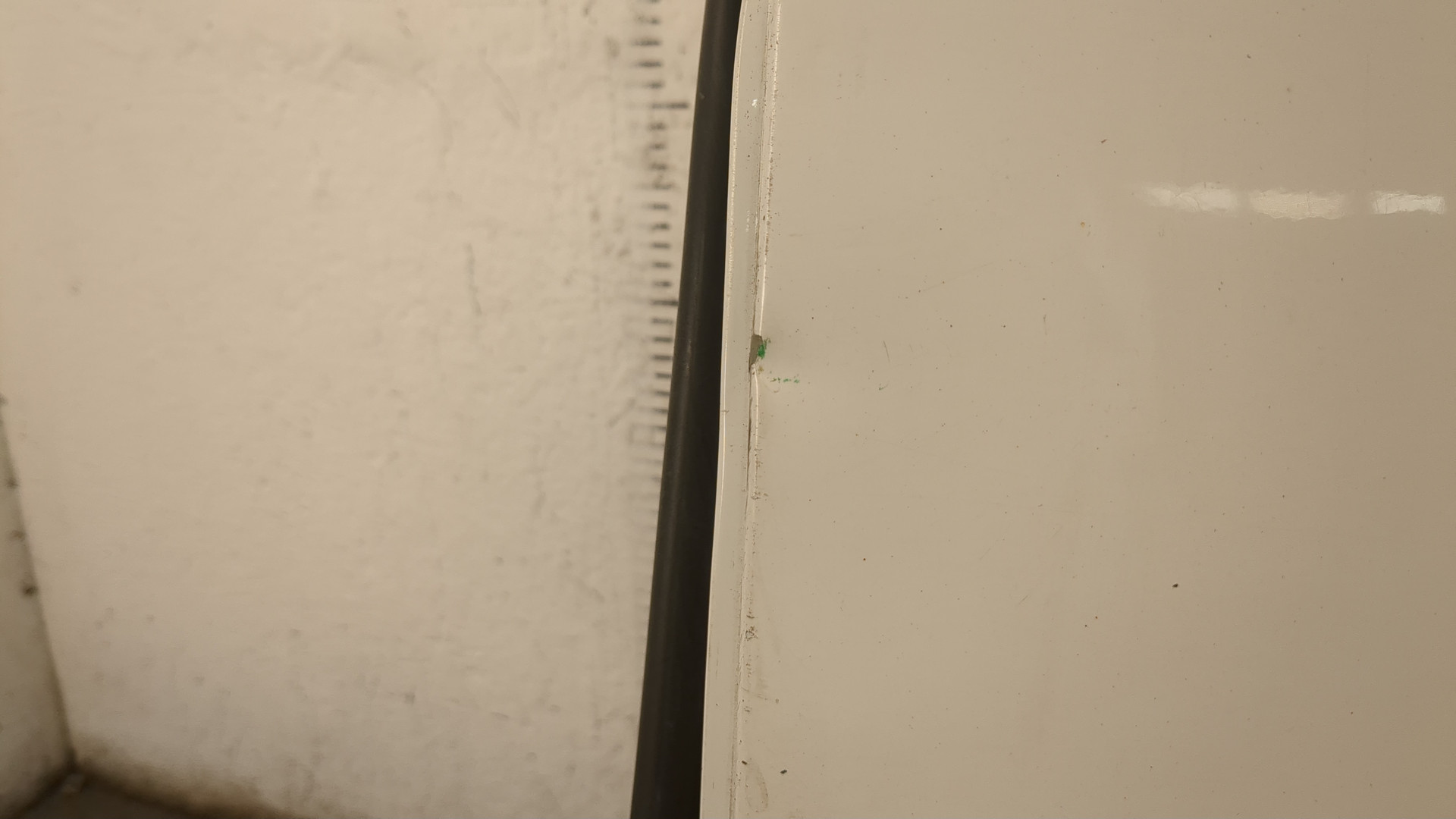 Дверь багажника правая