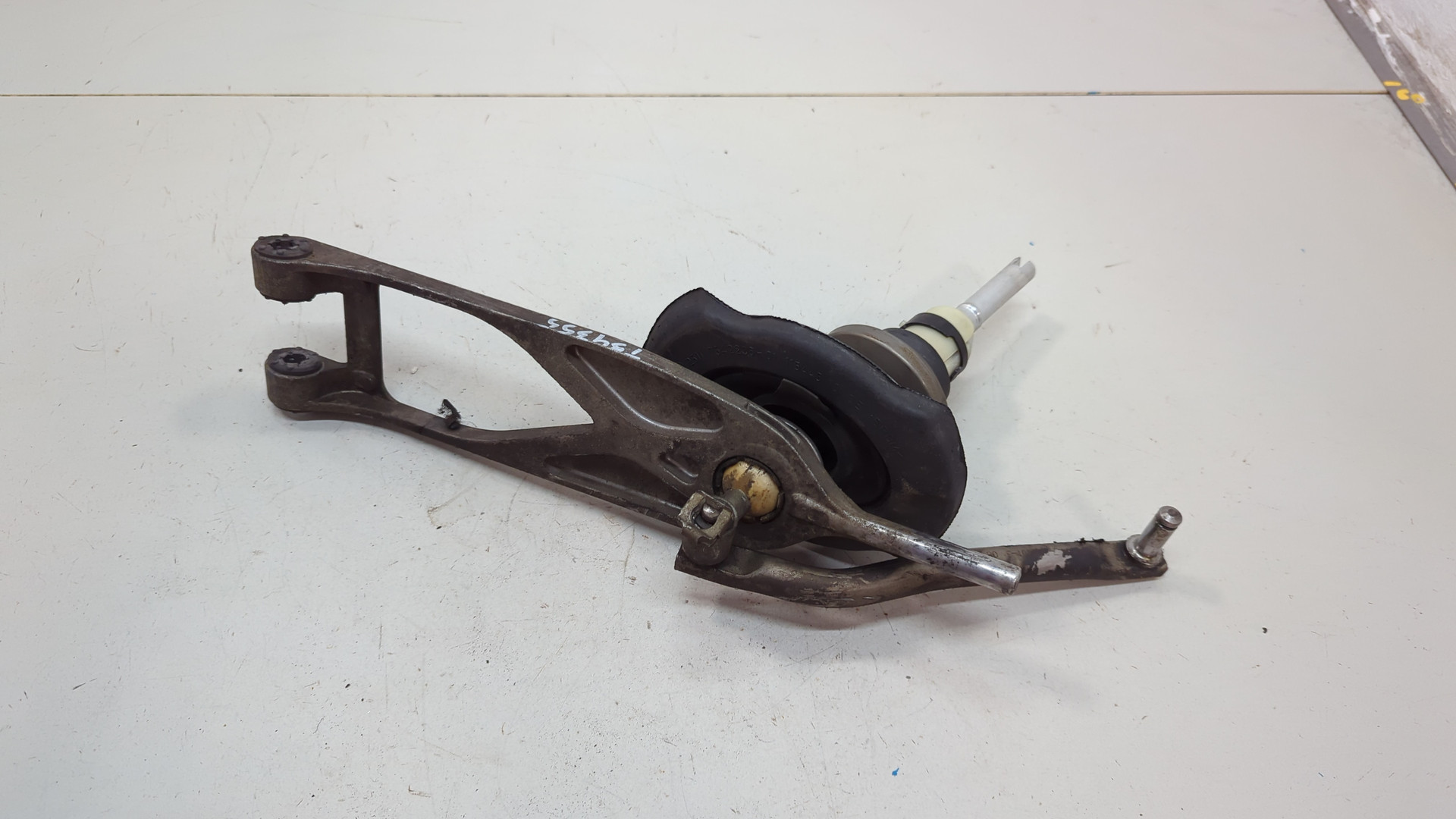 Кулиса МКПП / АКПП