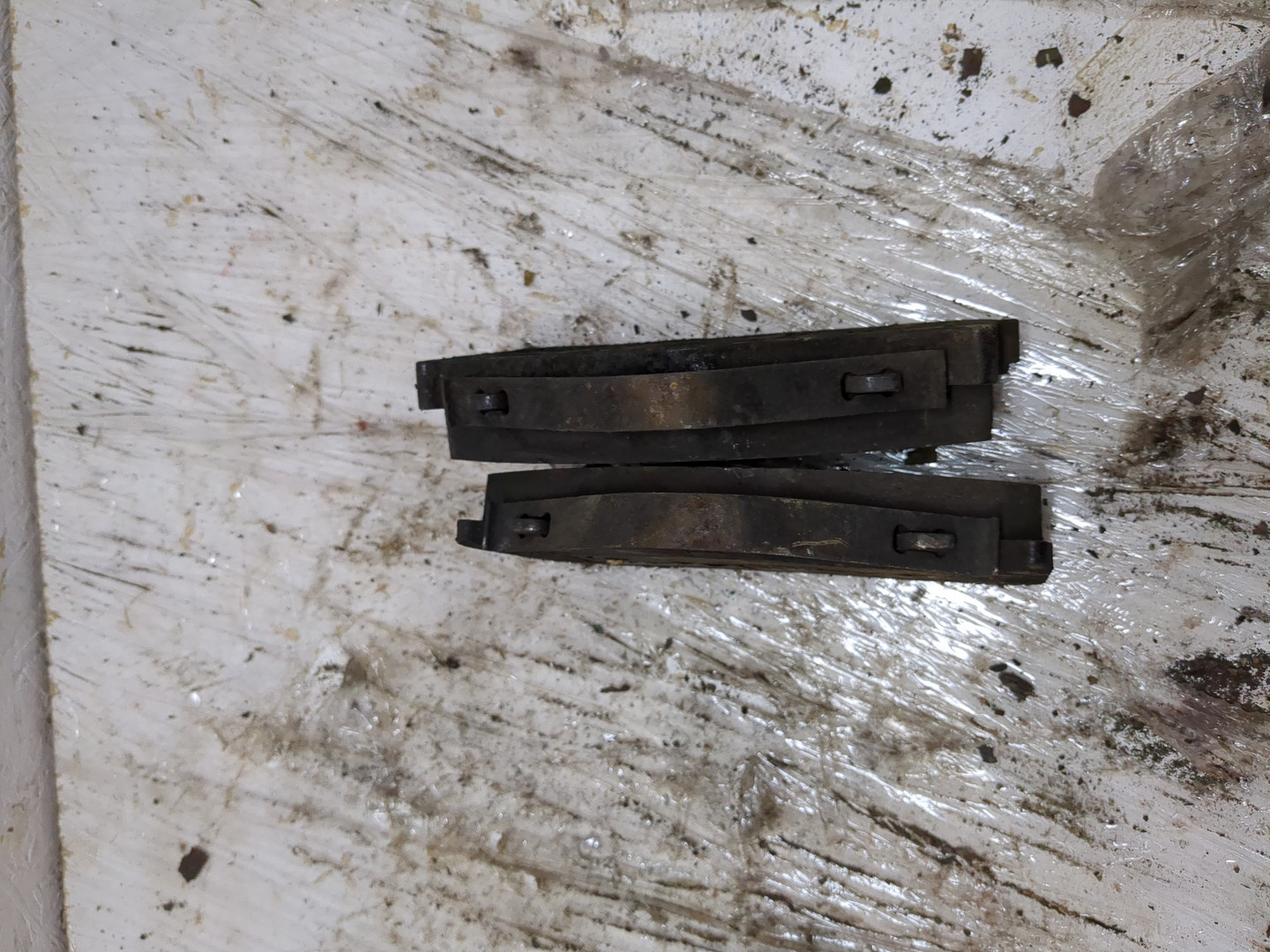 Колодки тормозные передние к-т