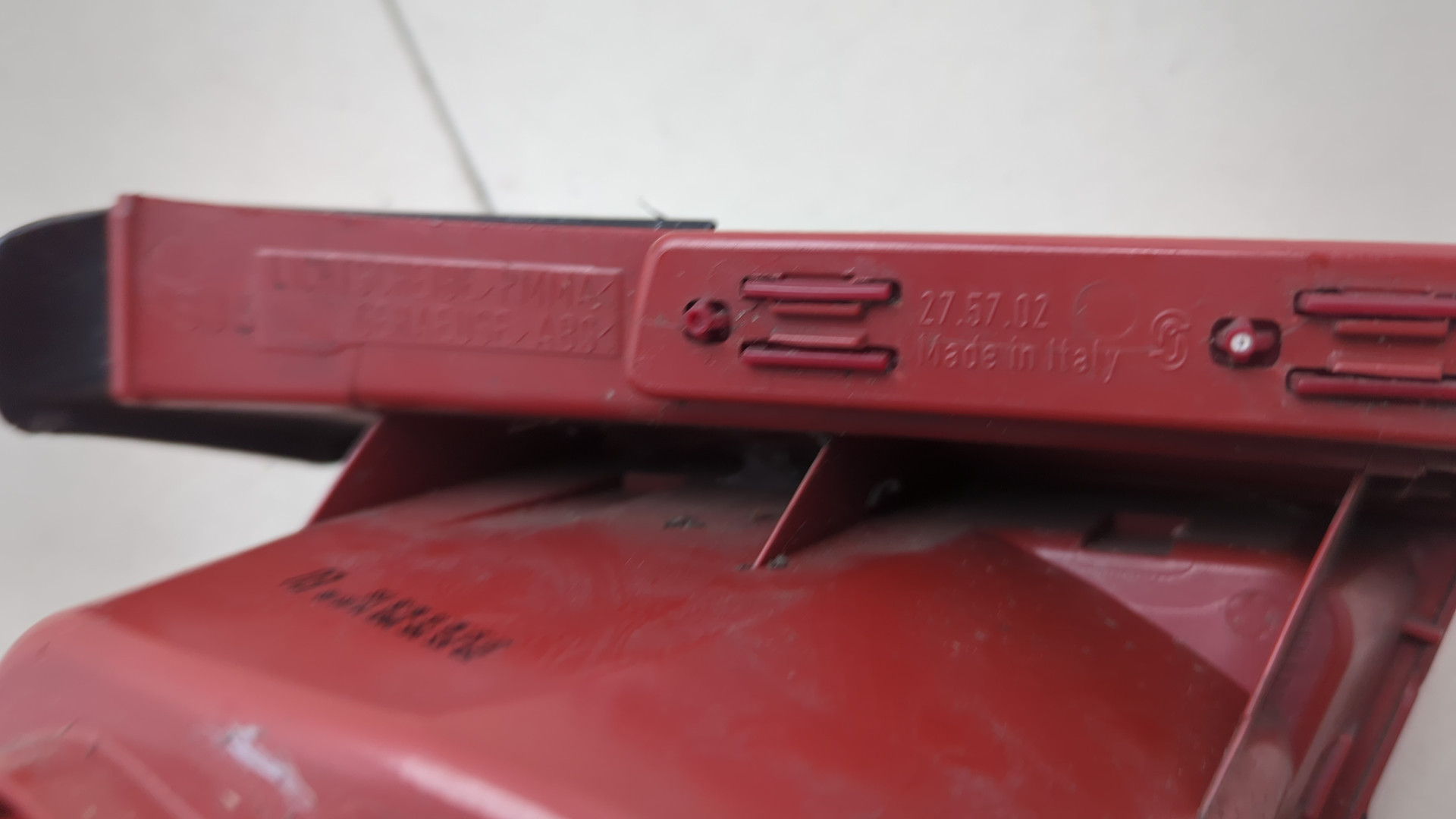 Фонарь задний правый