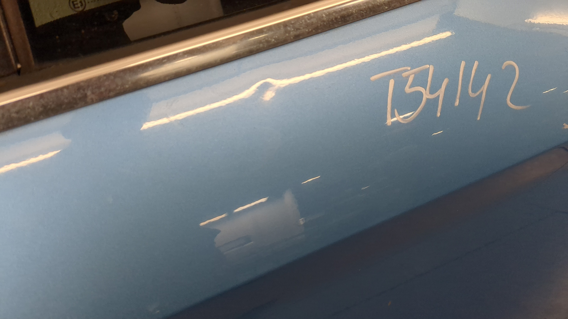 Дверь задняя левая