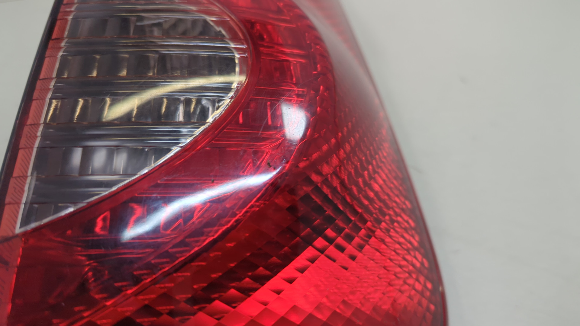 Фонарь задний правый