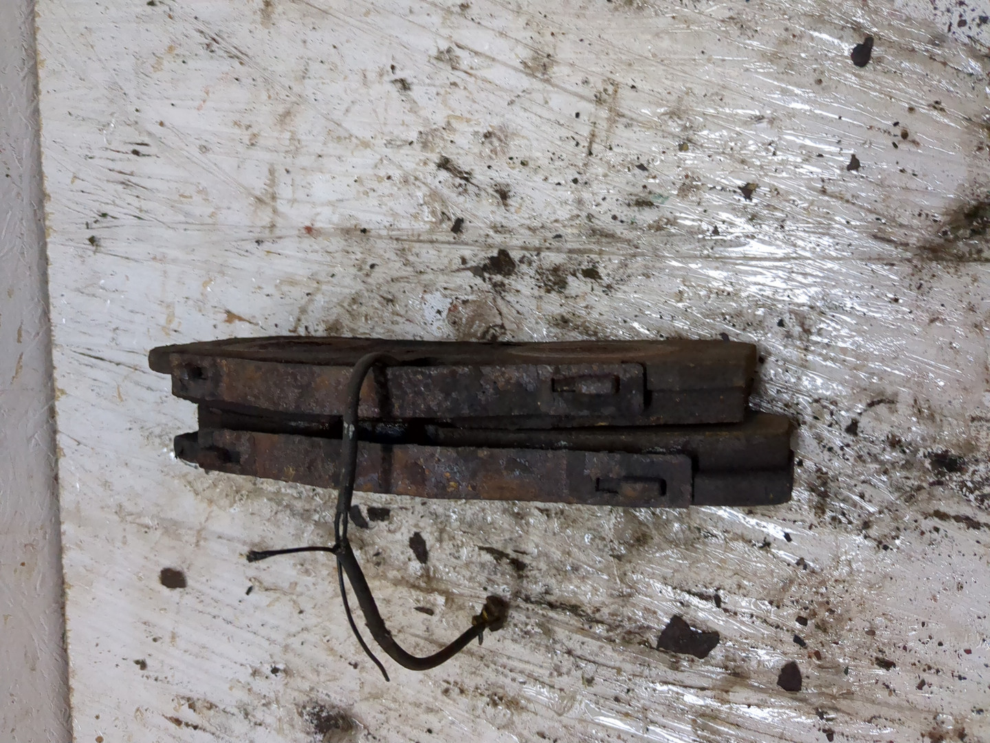 Колодки тормозные передние к-т