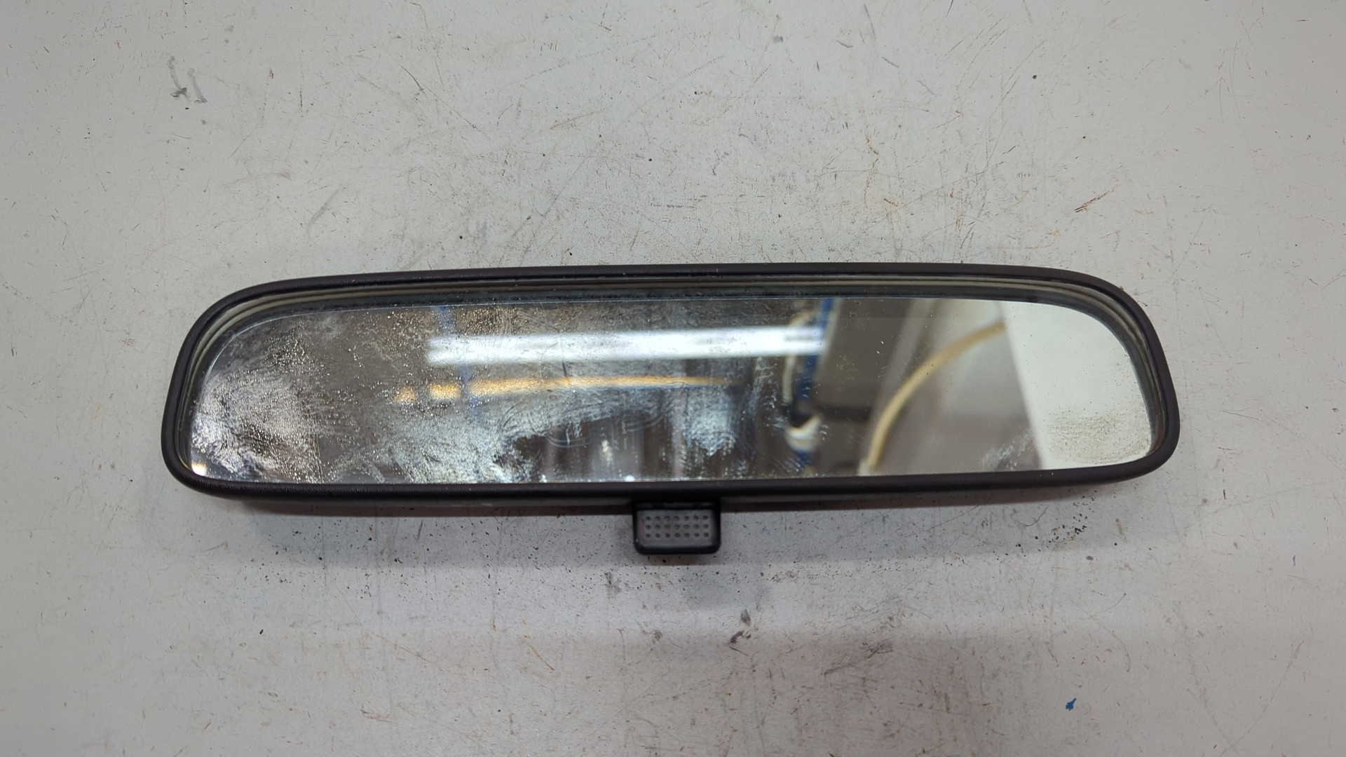 Зеркало заднего вида