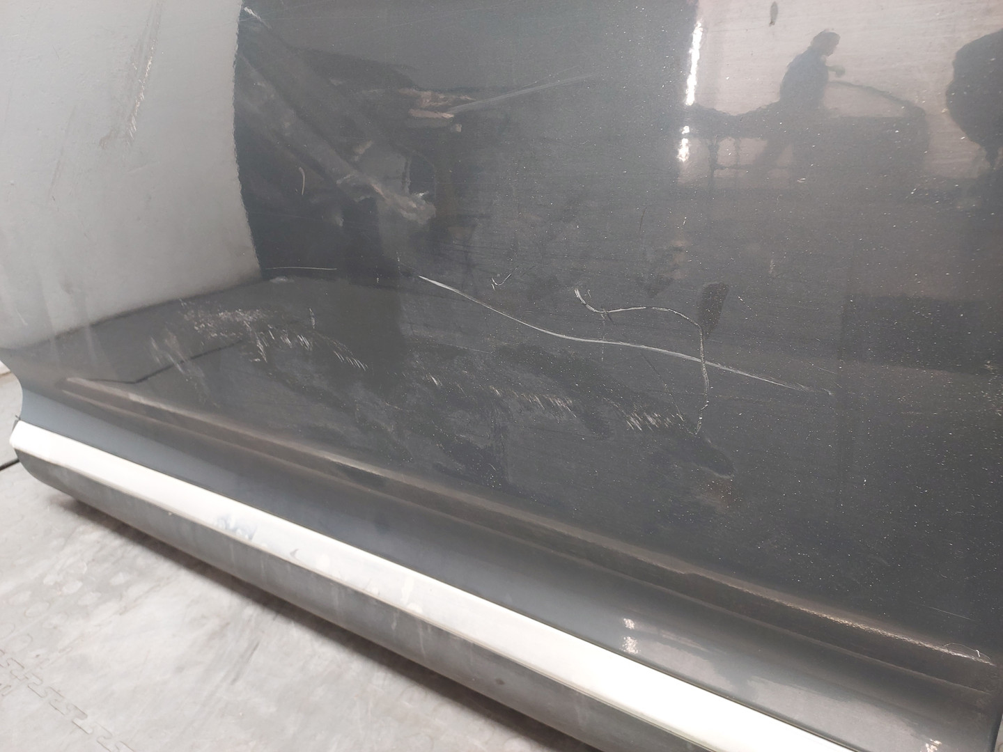 Дверь передняя левая