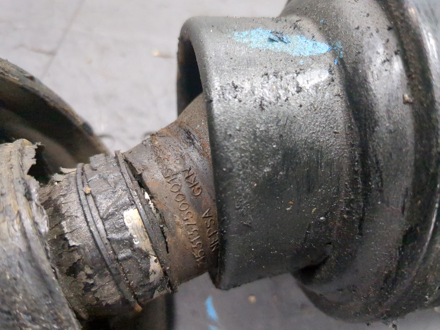 Вал карданный задний