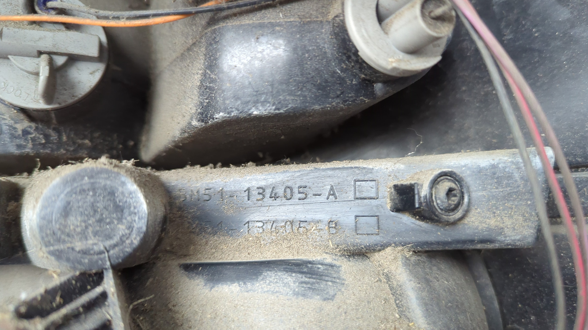 Фонарь задний левый