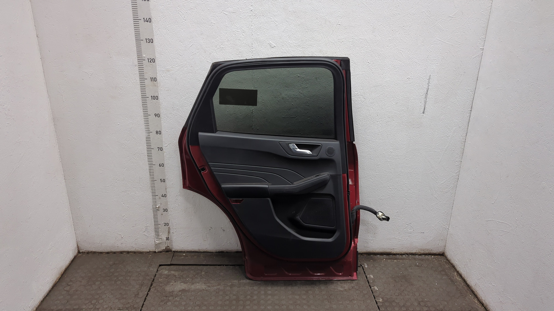 Дверь задняя левая