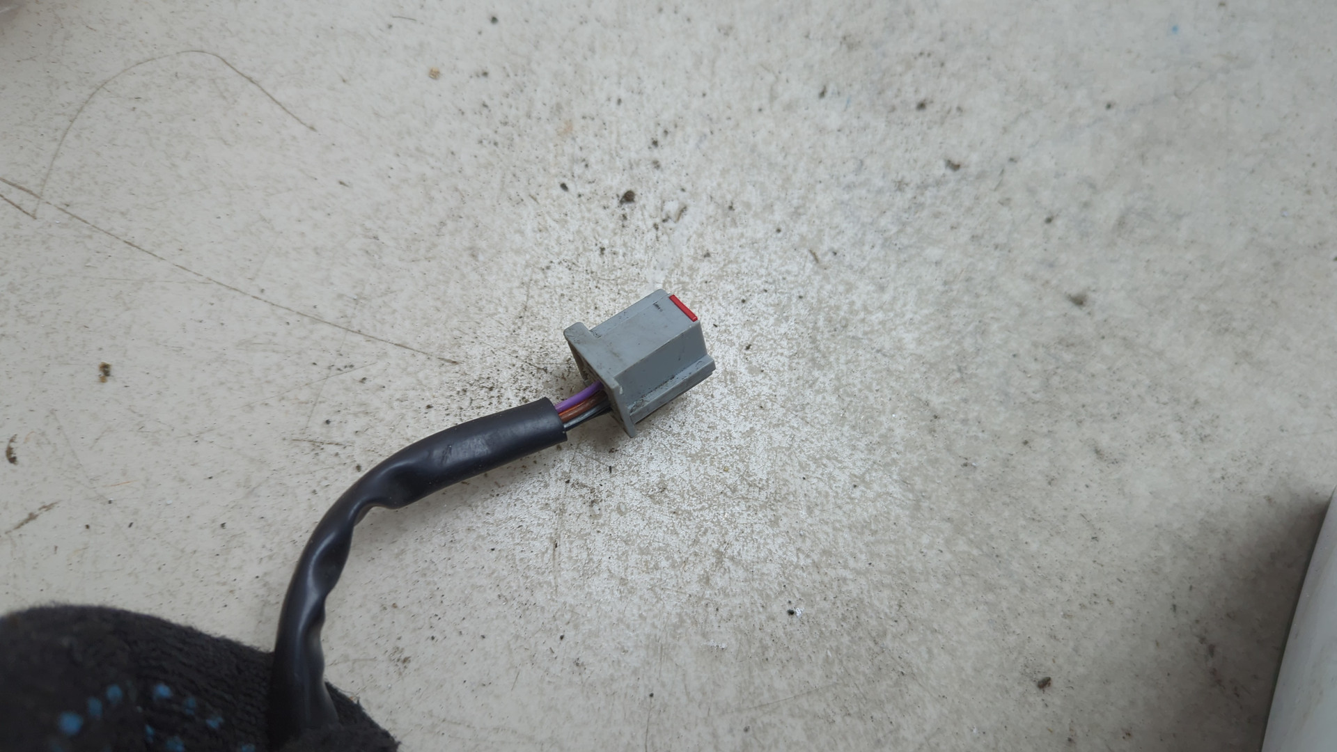 Зеркало левое электрическое