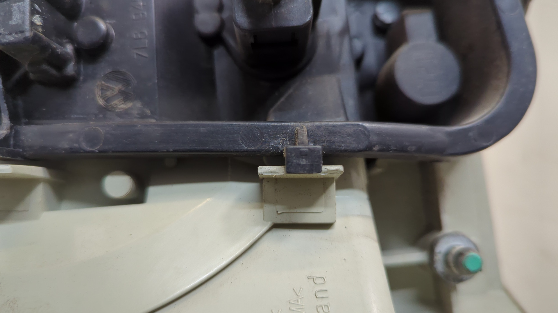 Фонарь задний правый