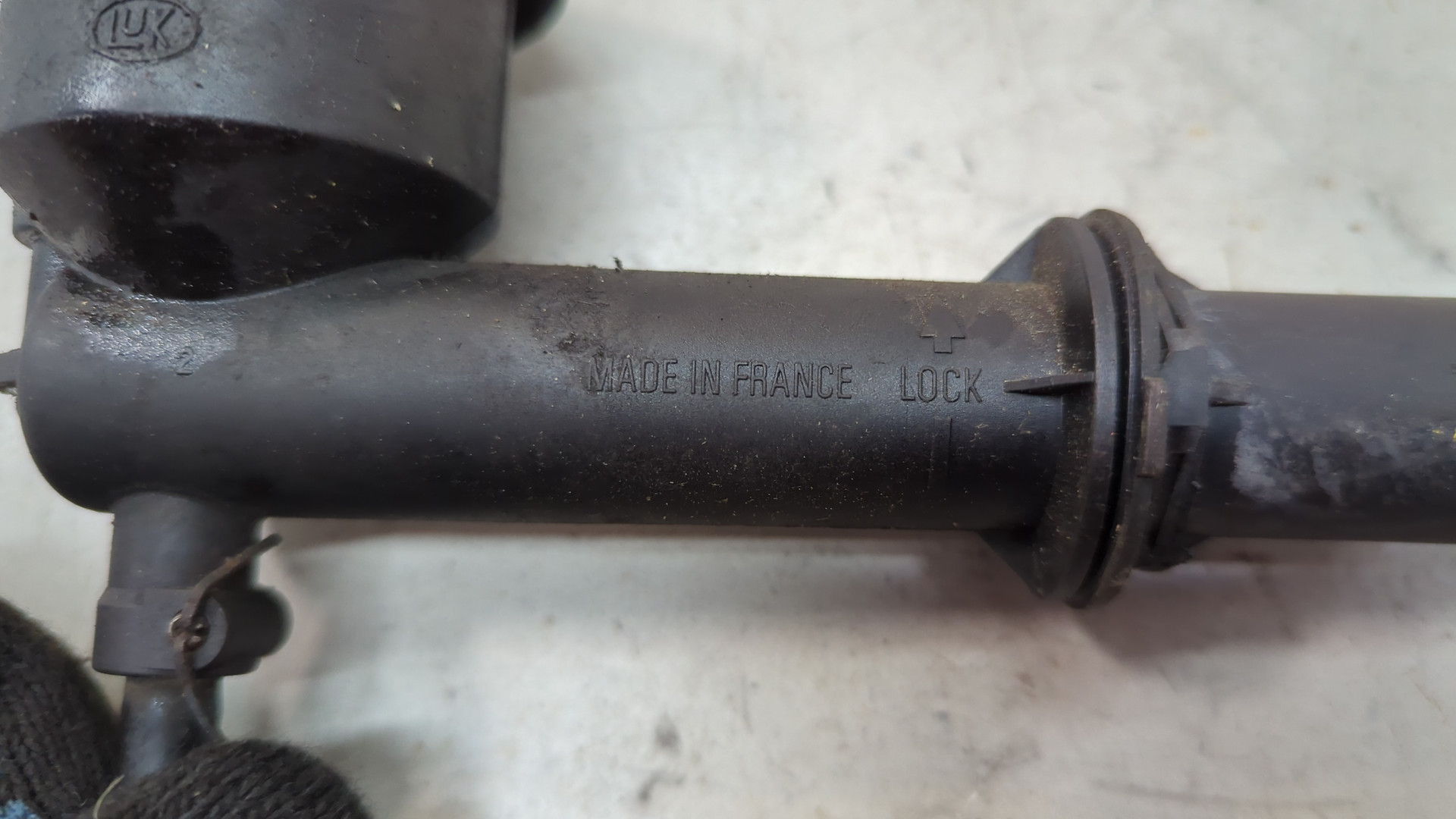 Цилиндр сцепления главный