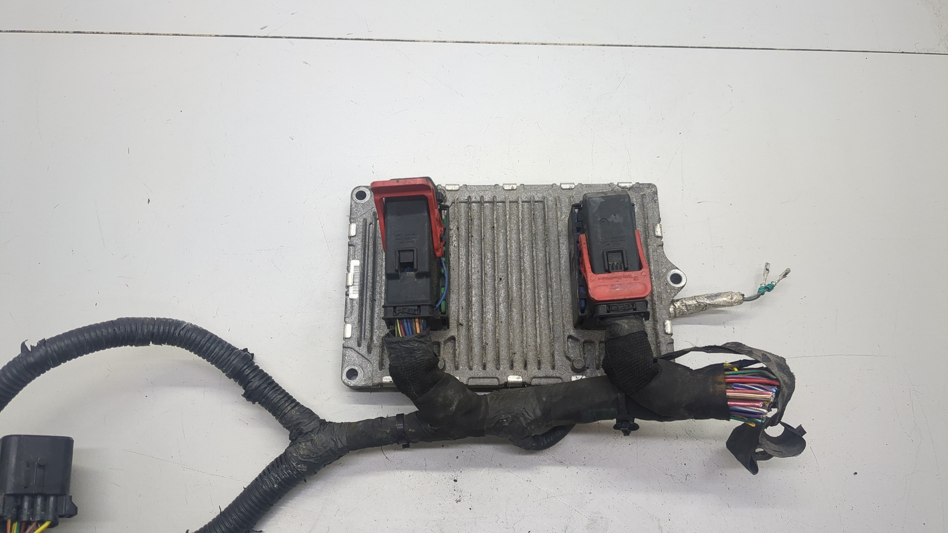 Блок управления двигателем