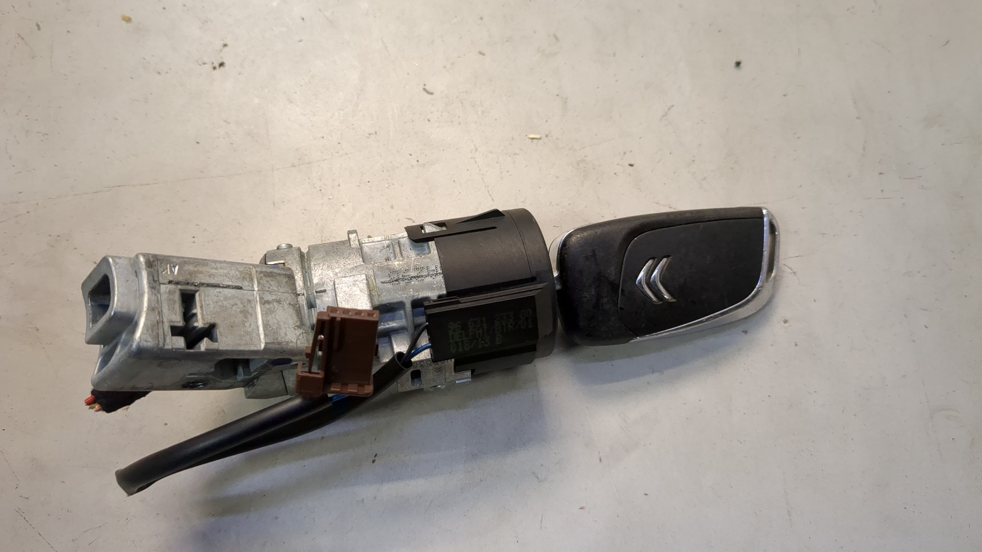 Замок зажигания