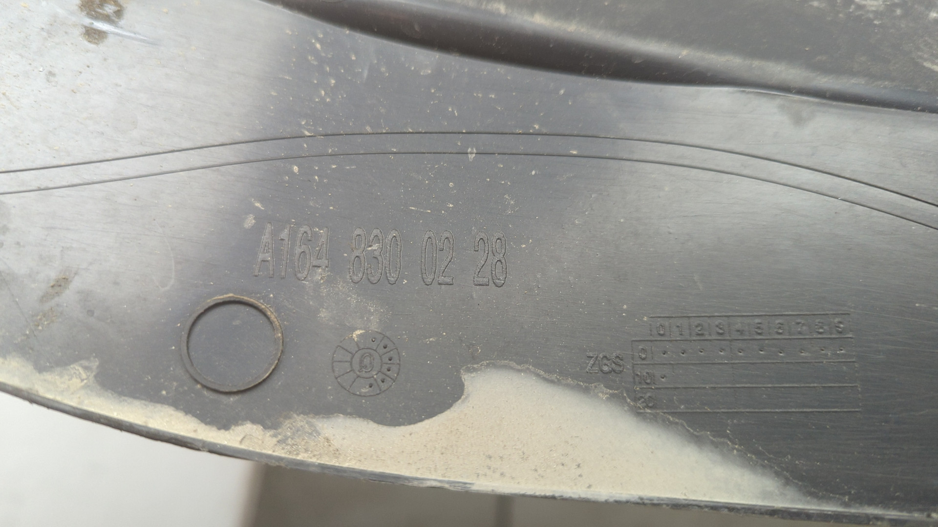 Решетка стеклоочистителей (Жабо)