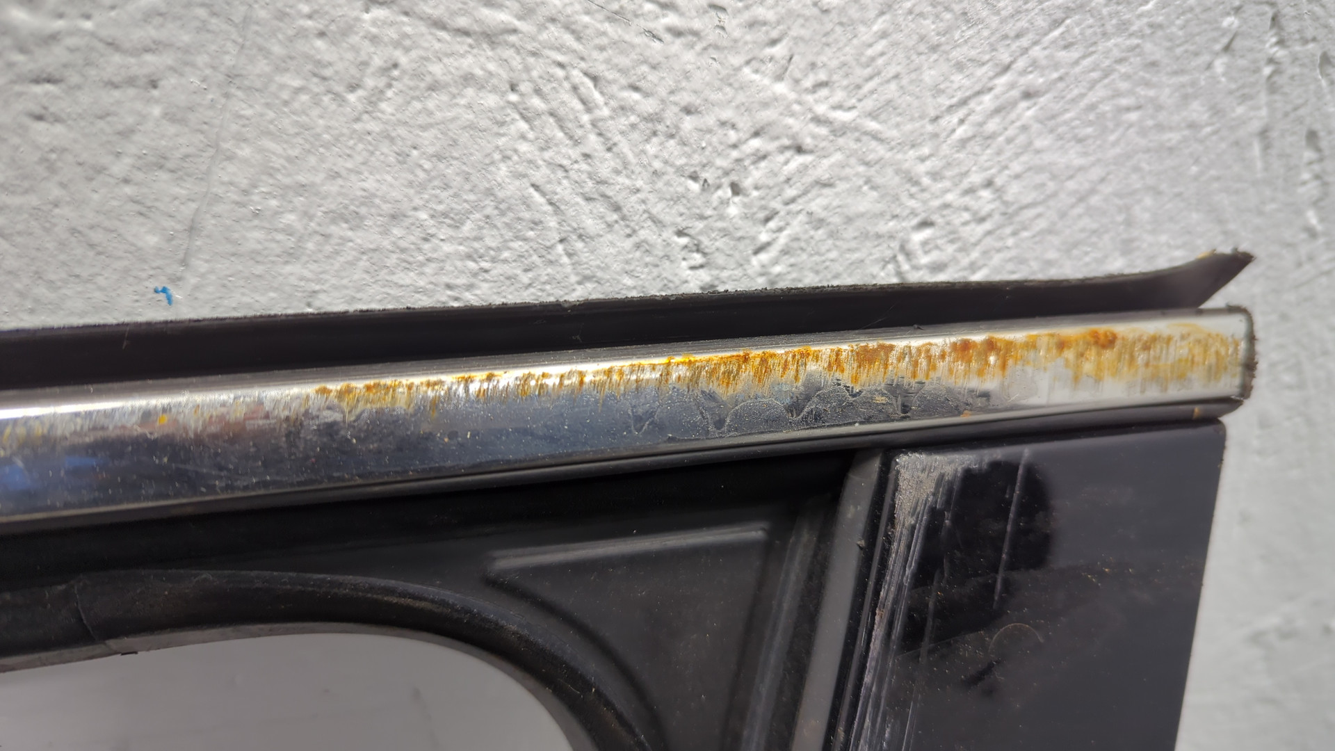 Дверь передняя левая