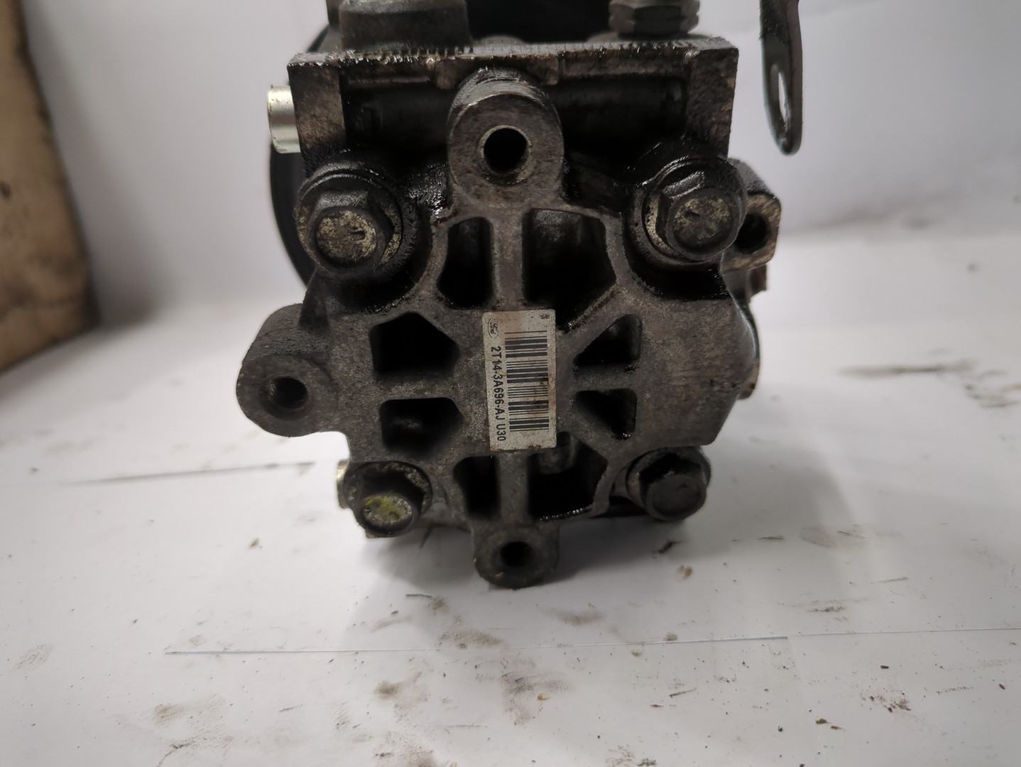 Насос ГУР (гидроусилитель руля)