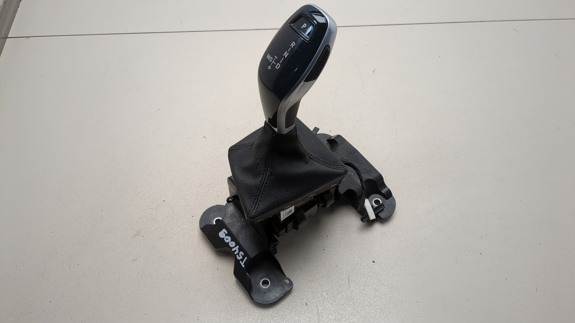 Кулиса МКПП / АКПП