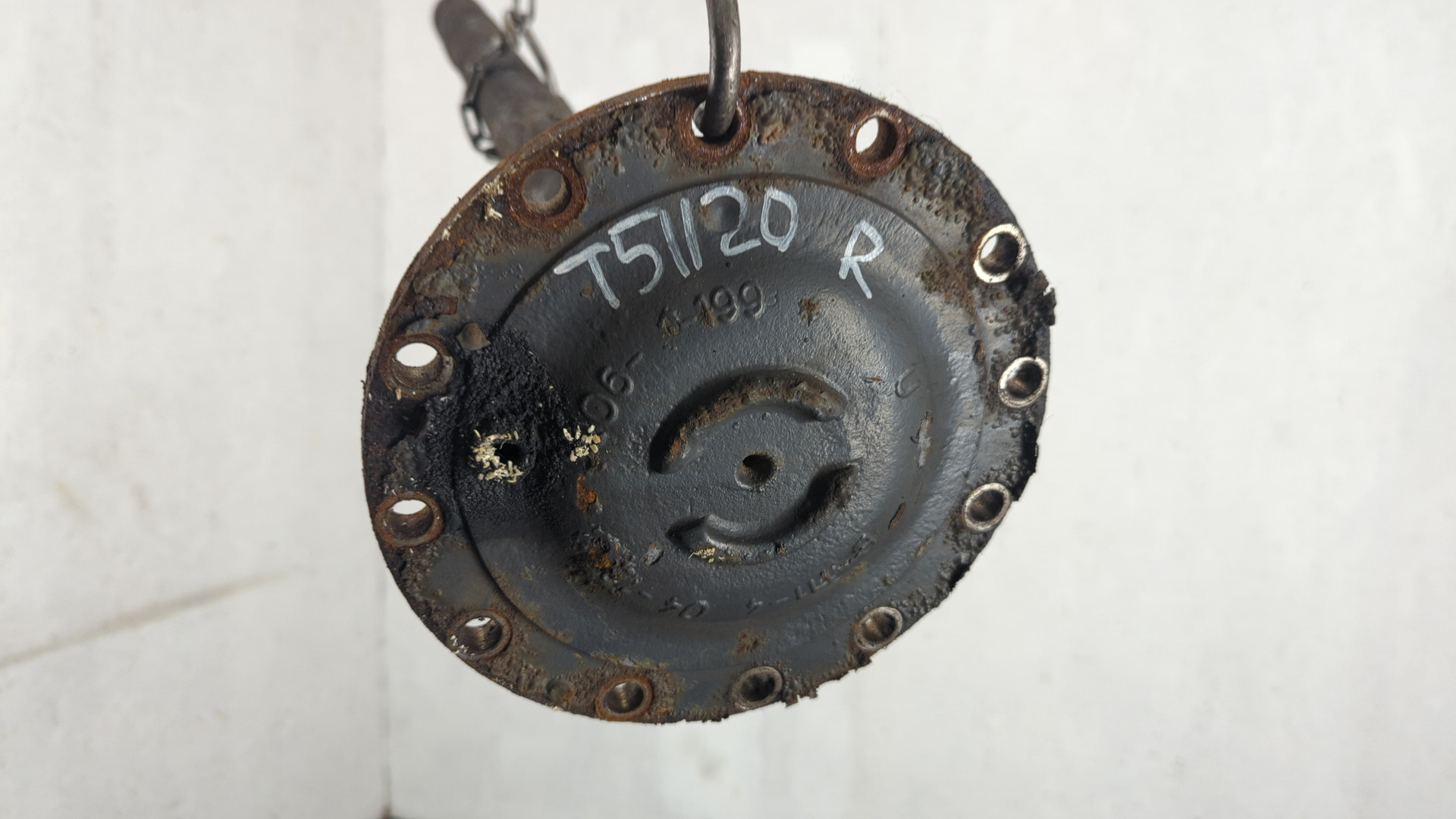 Полуось задняя правая