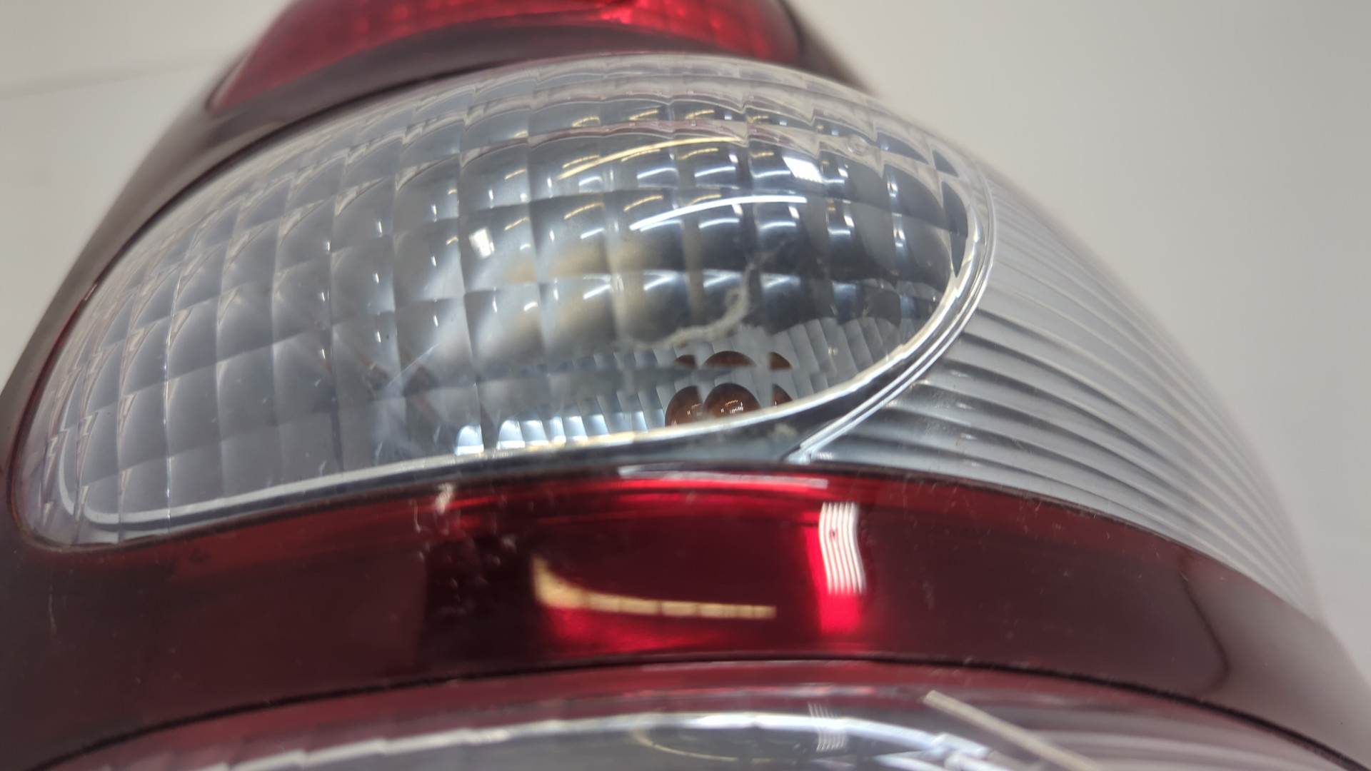 Фонарь задний правый