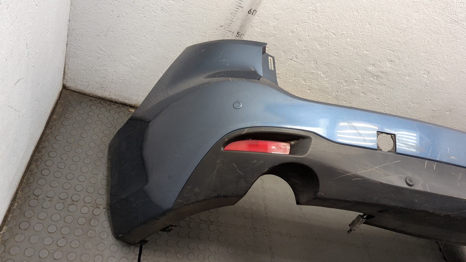 Бампер задний