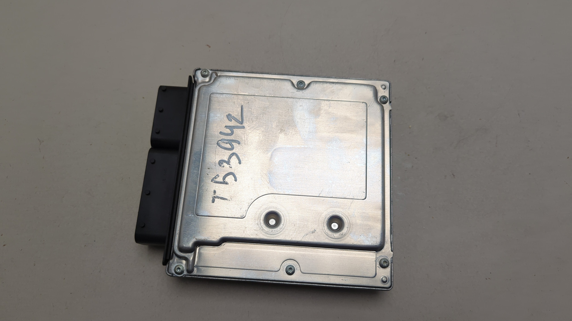 Блок управления двигателем