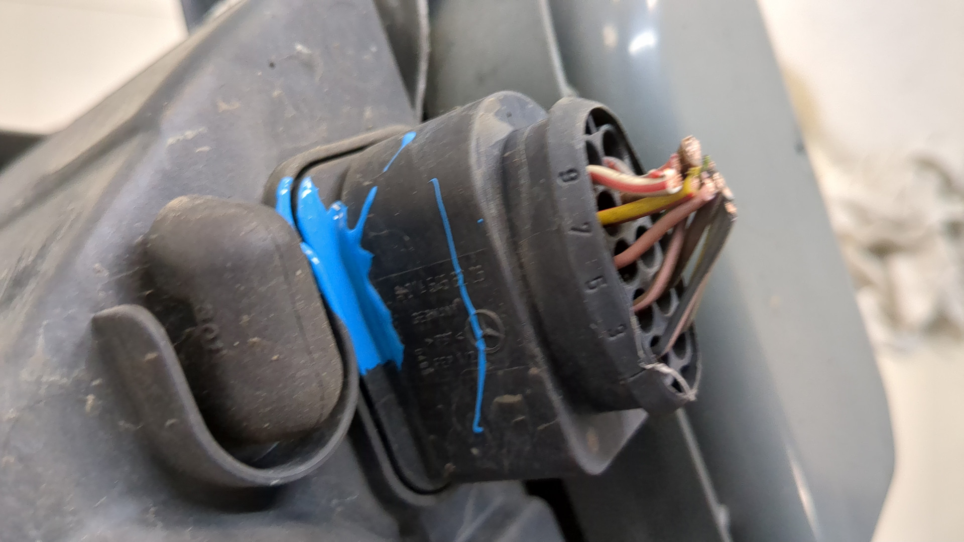 Фара правая