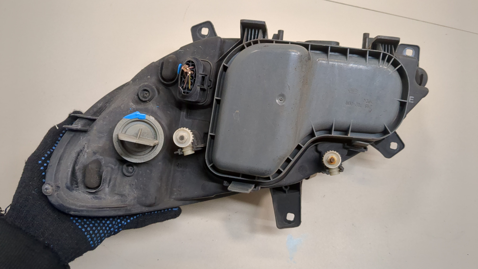 Фара правая