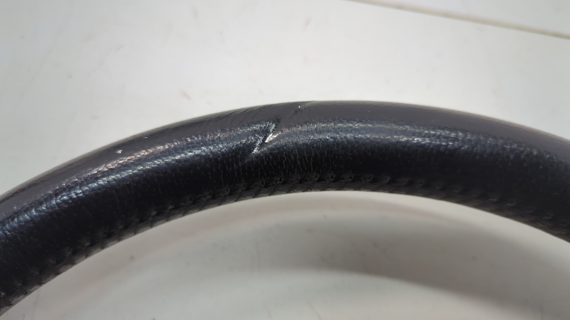 Рулевое колесо (руль)