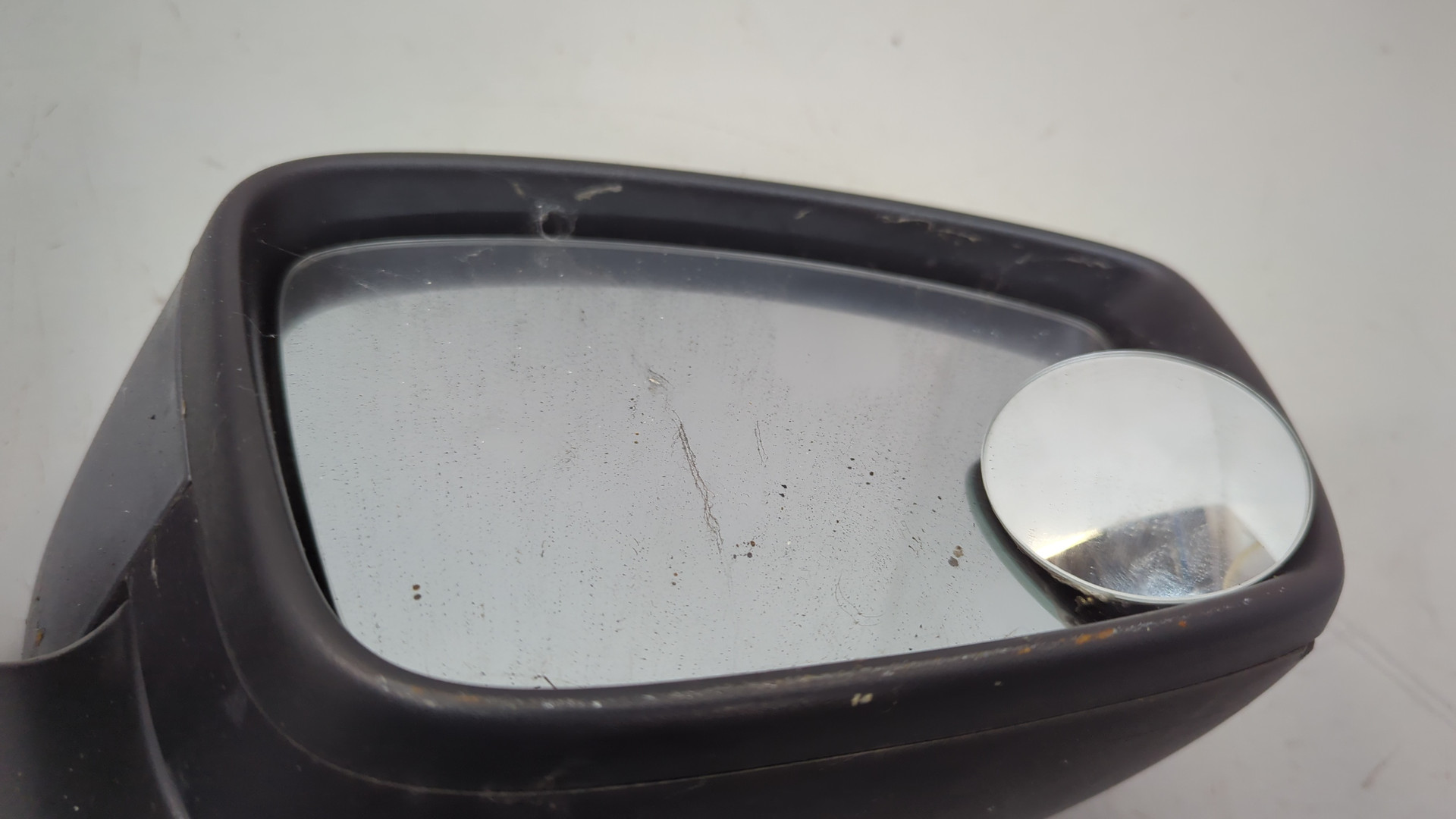 Зеркало правое электрическое