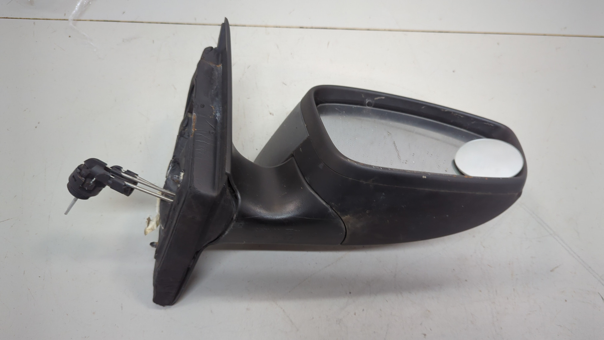 Зеркало правое электрическое