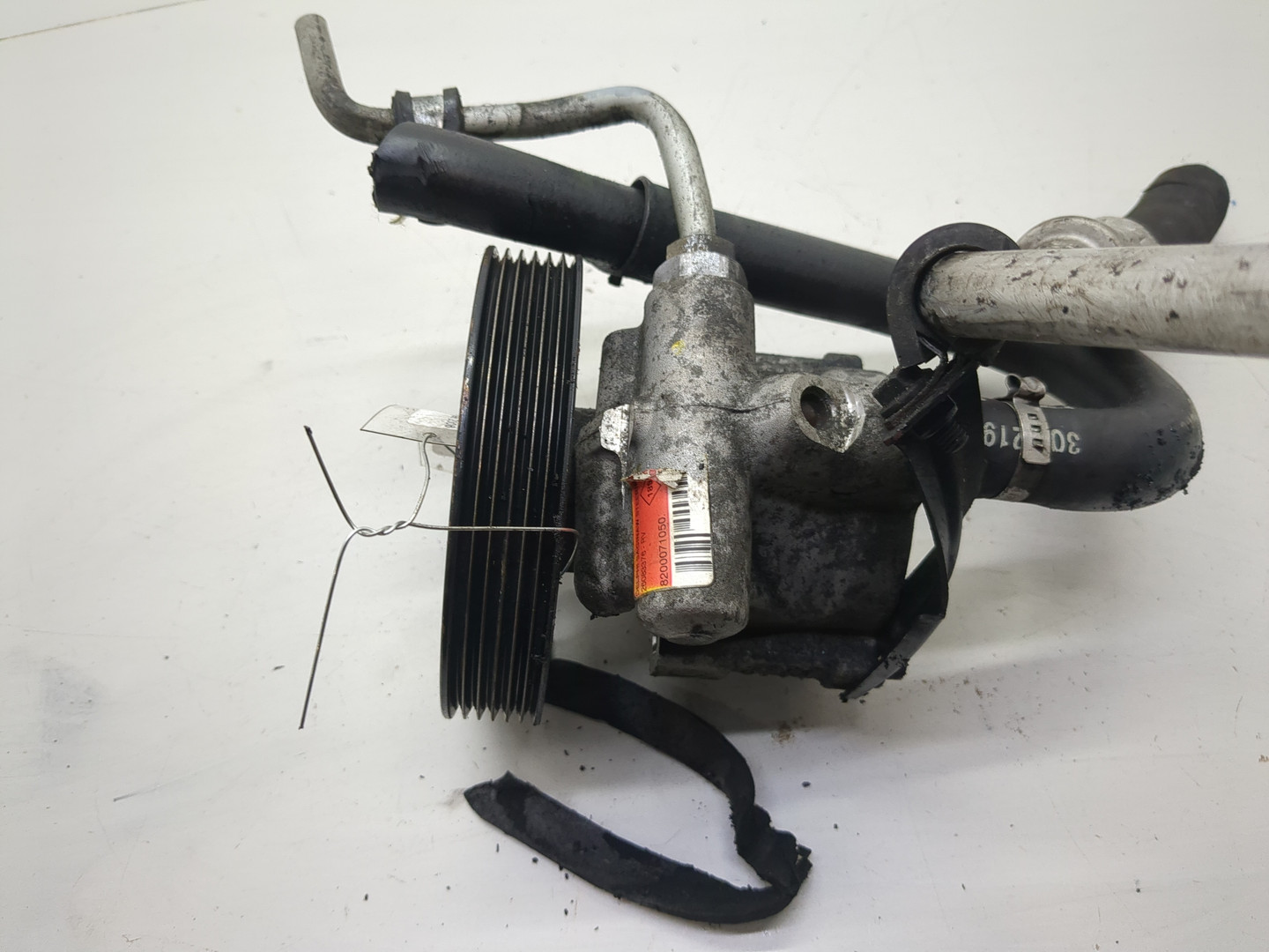 Насос ГУР (гидроусилитель руля)