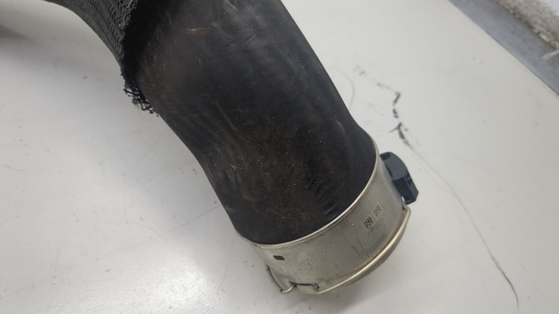 Патрубок интеркулера