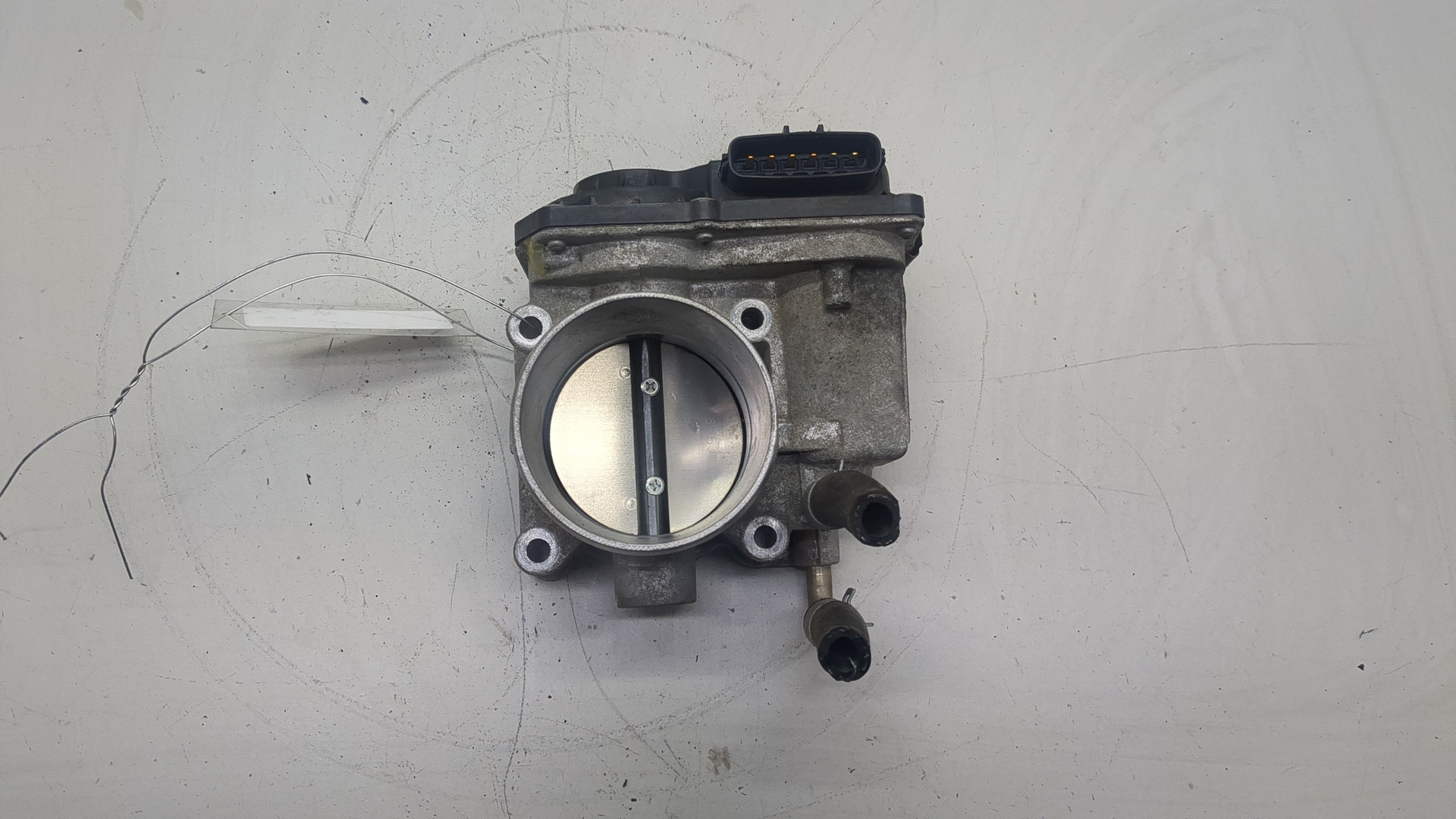 Заслонка дроссельная электрическая