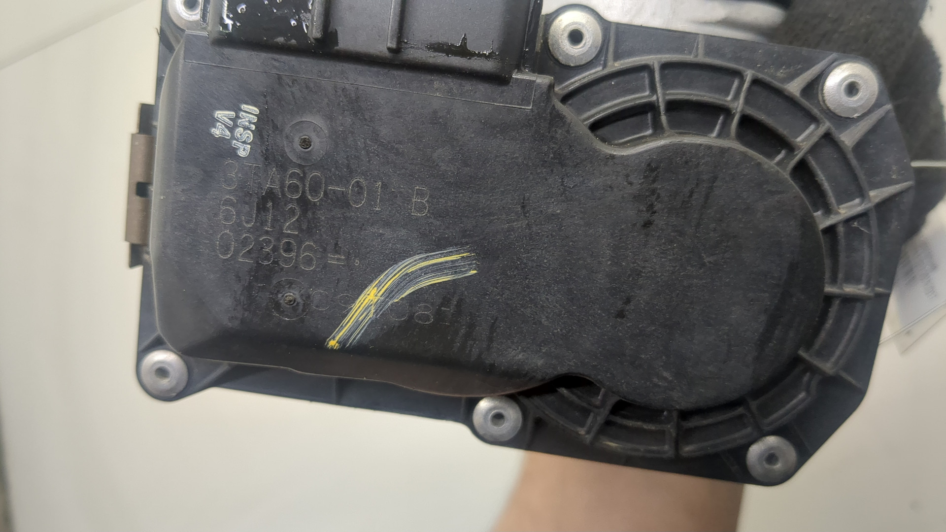 Заслонка дроссельная электрическая