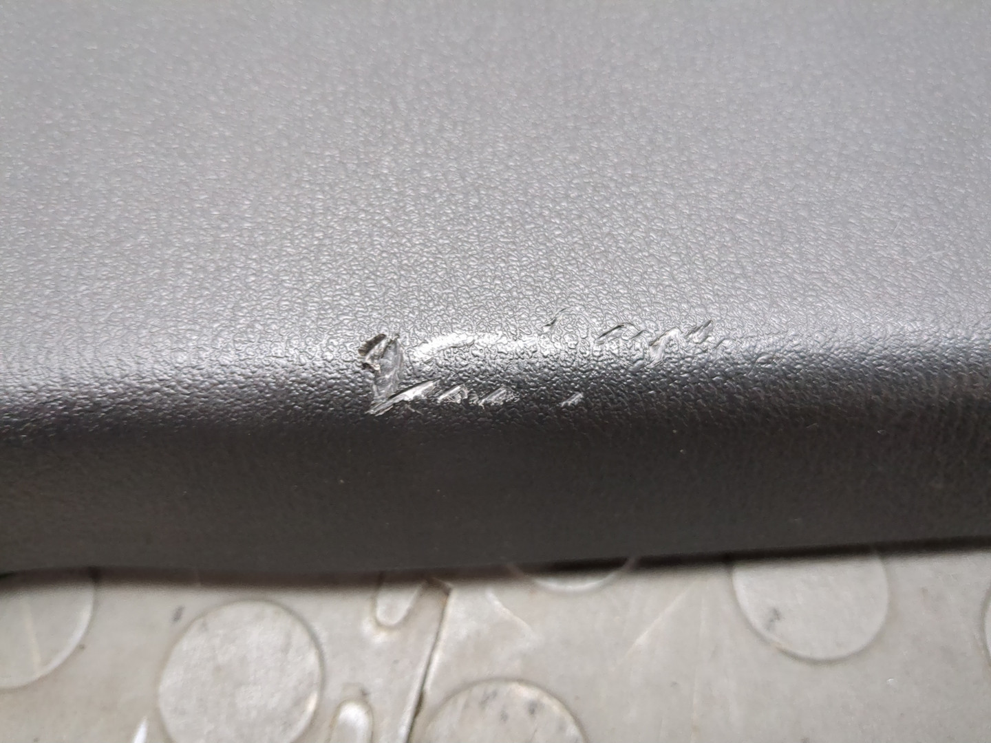 Обшивка стойки