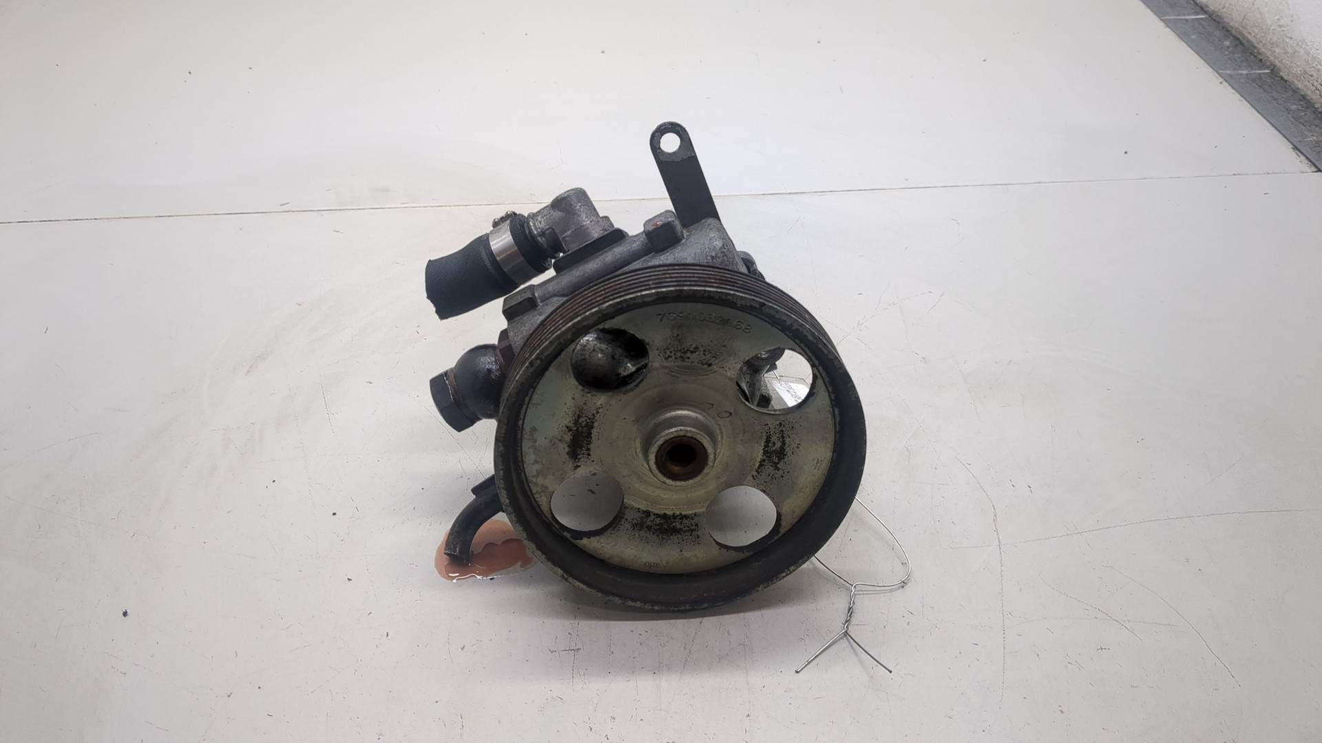 Насос ГУР (гидроусилитель руля)