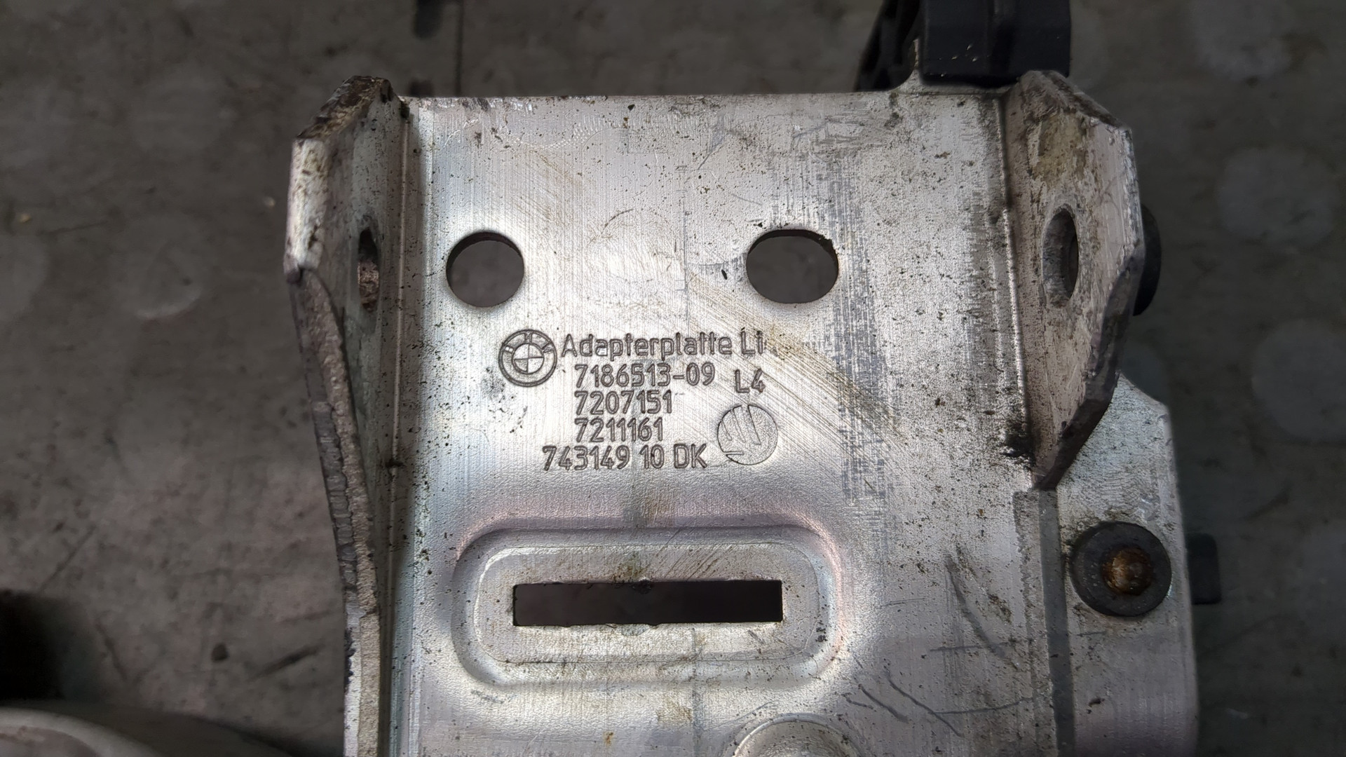 Кронштейн радиатора