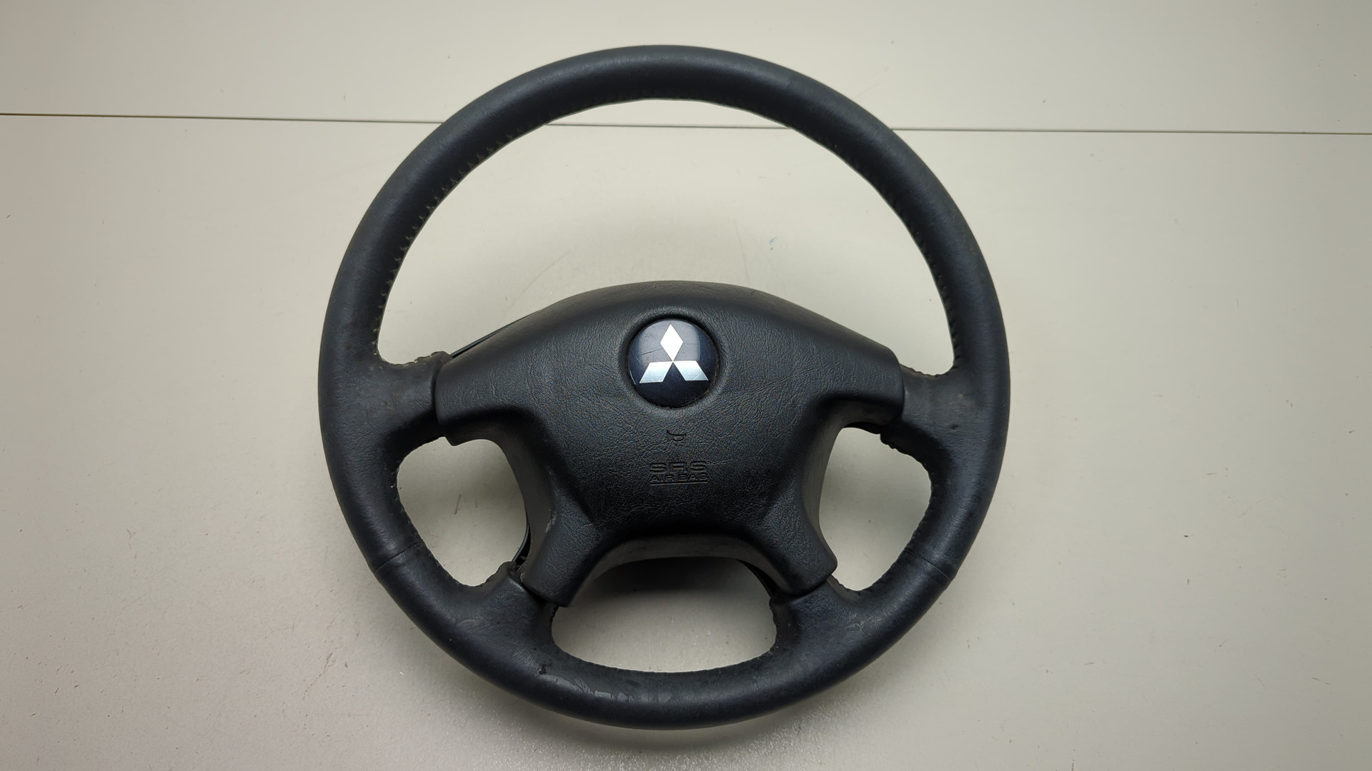 Рулевое колесо (руль)