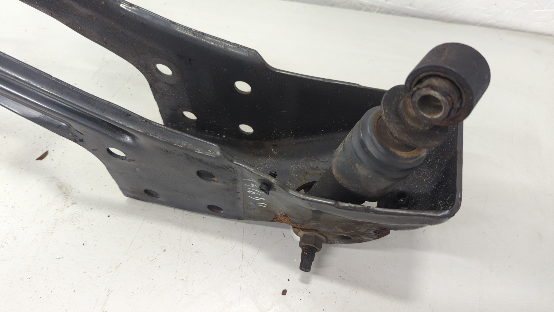 Кронштейн (сопут. товар)