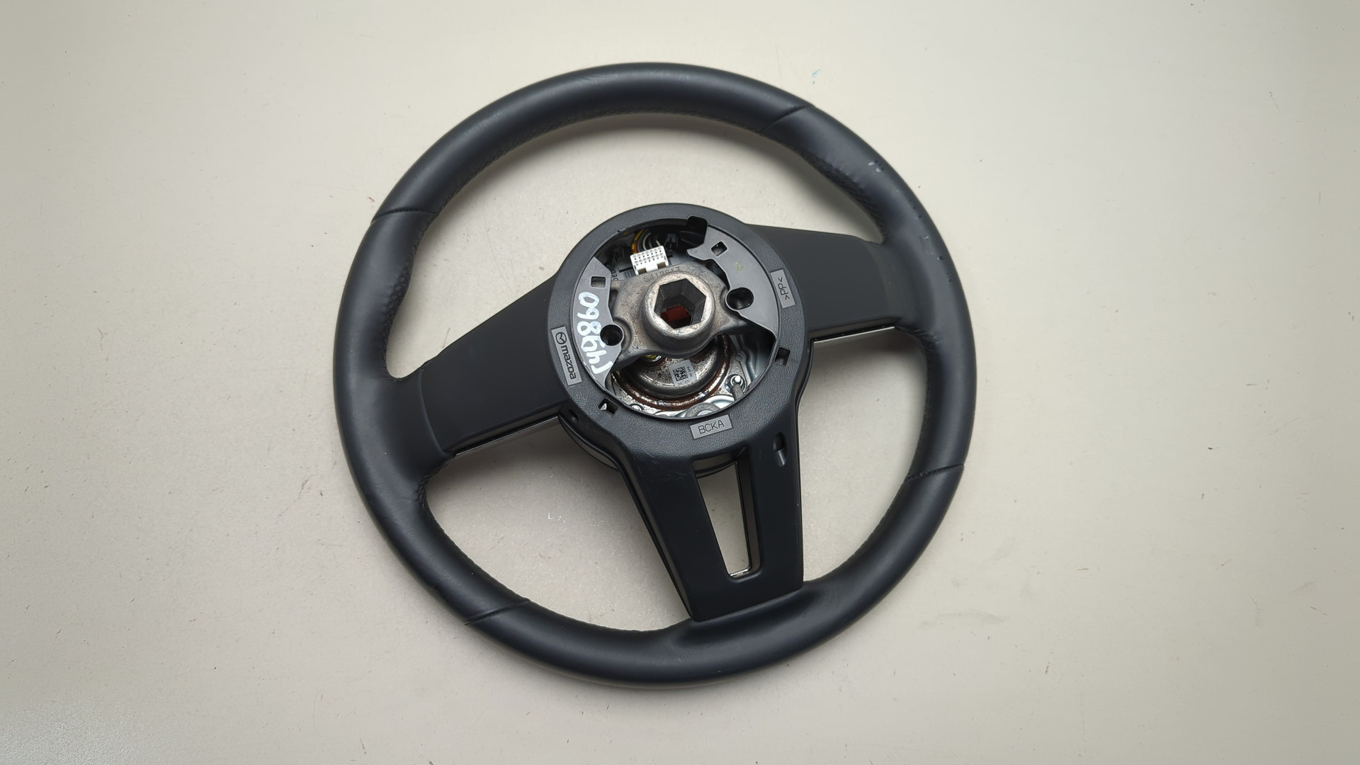 Рулевое колесо (руль)