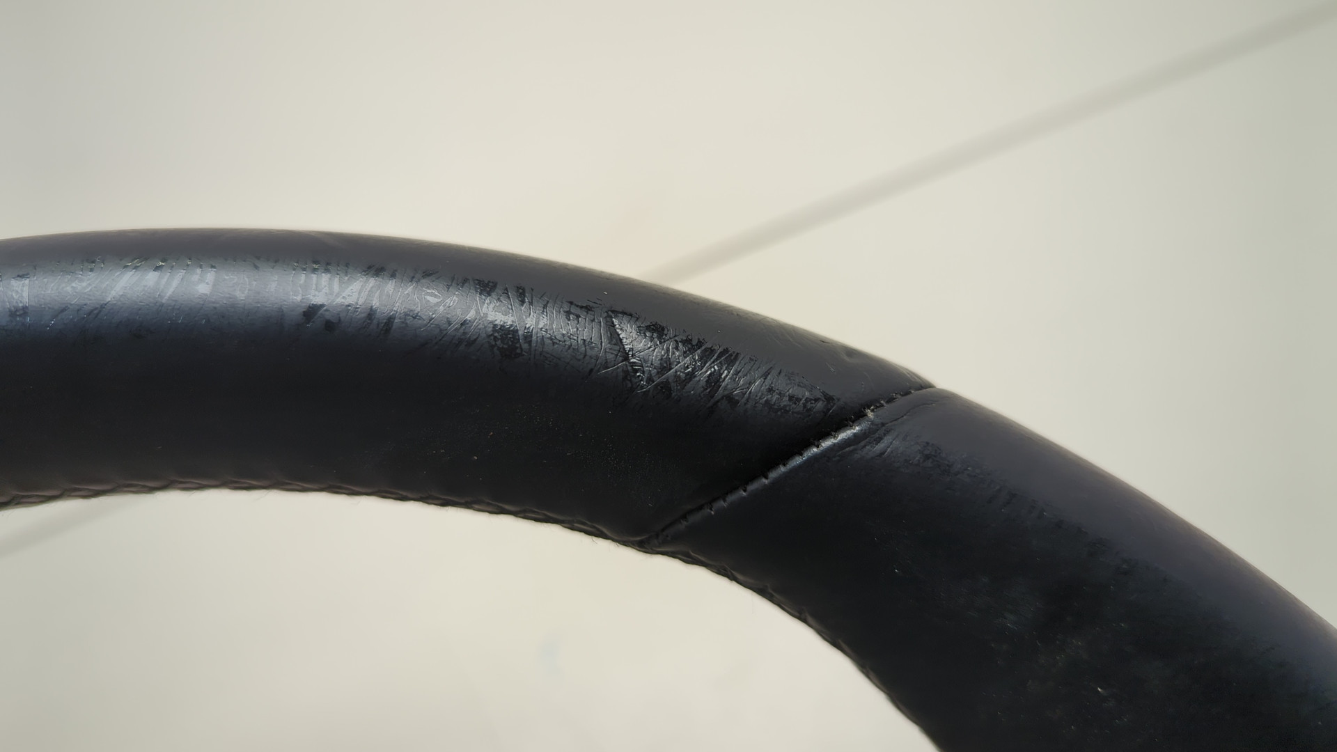 Рулевое колесо (руль)