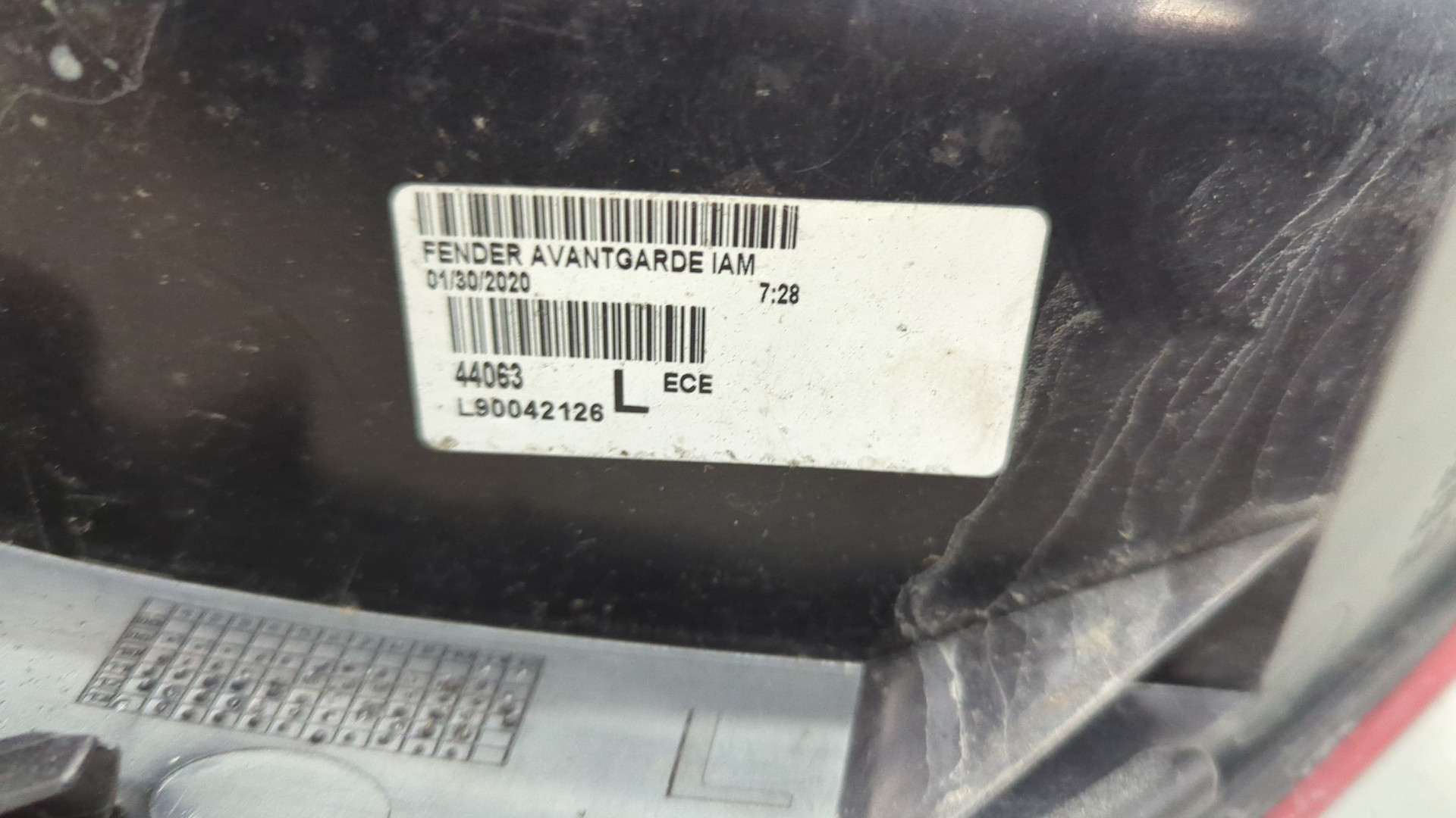 Фонарь задний левый