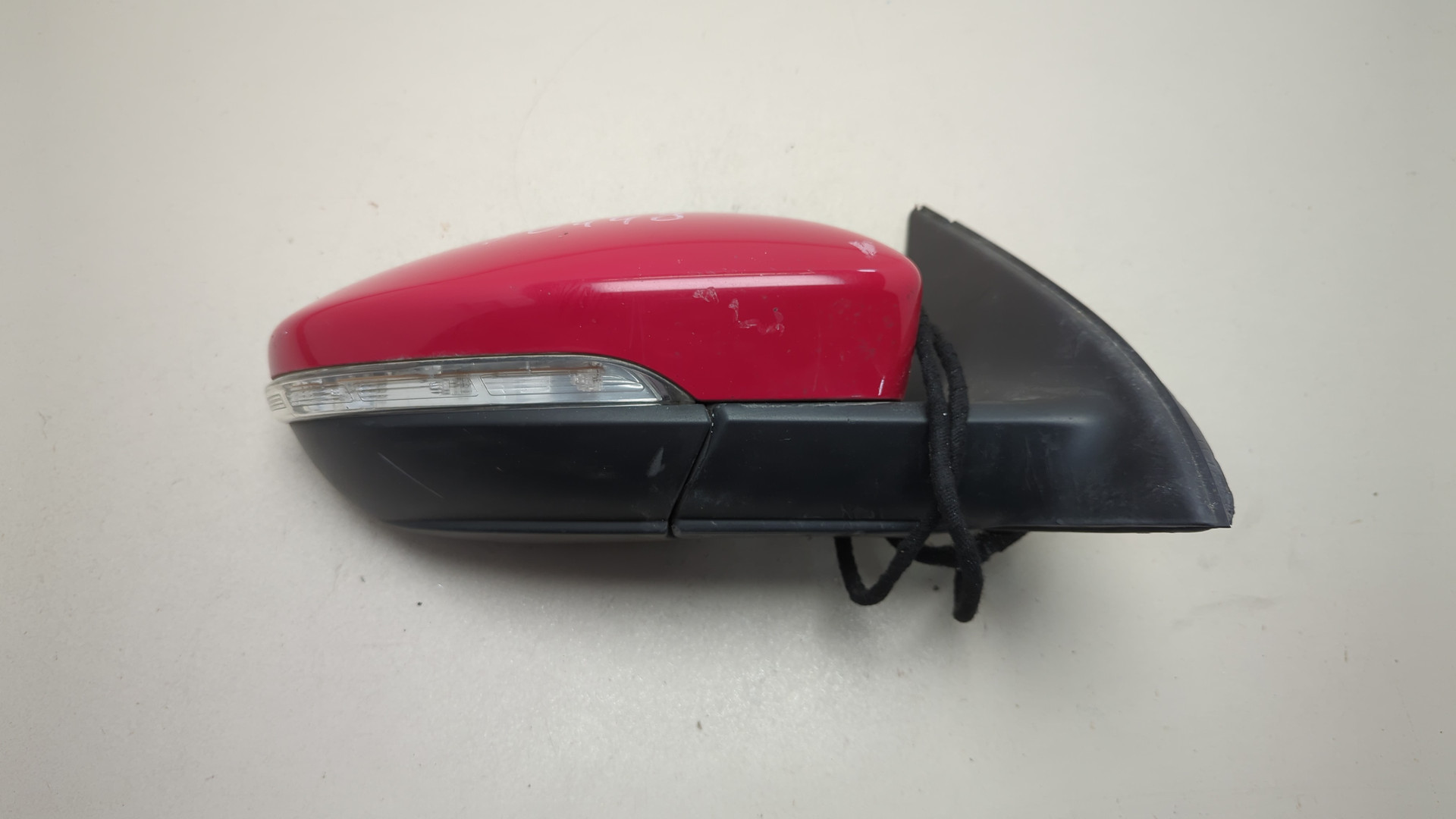 Зеркало правое электрическое