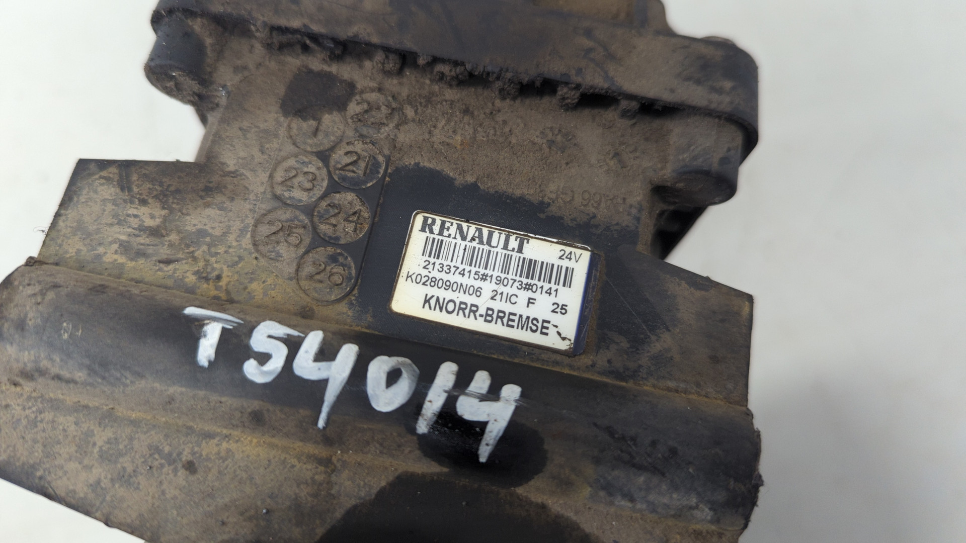 Кран уровня пола