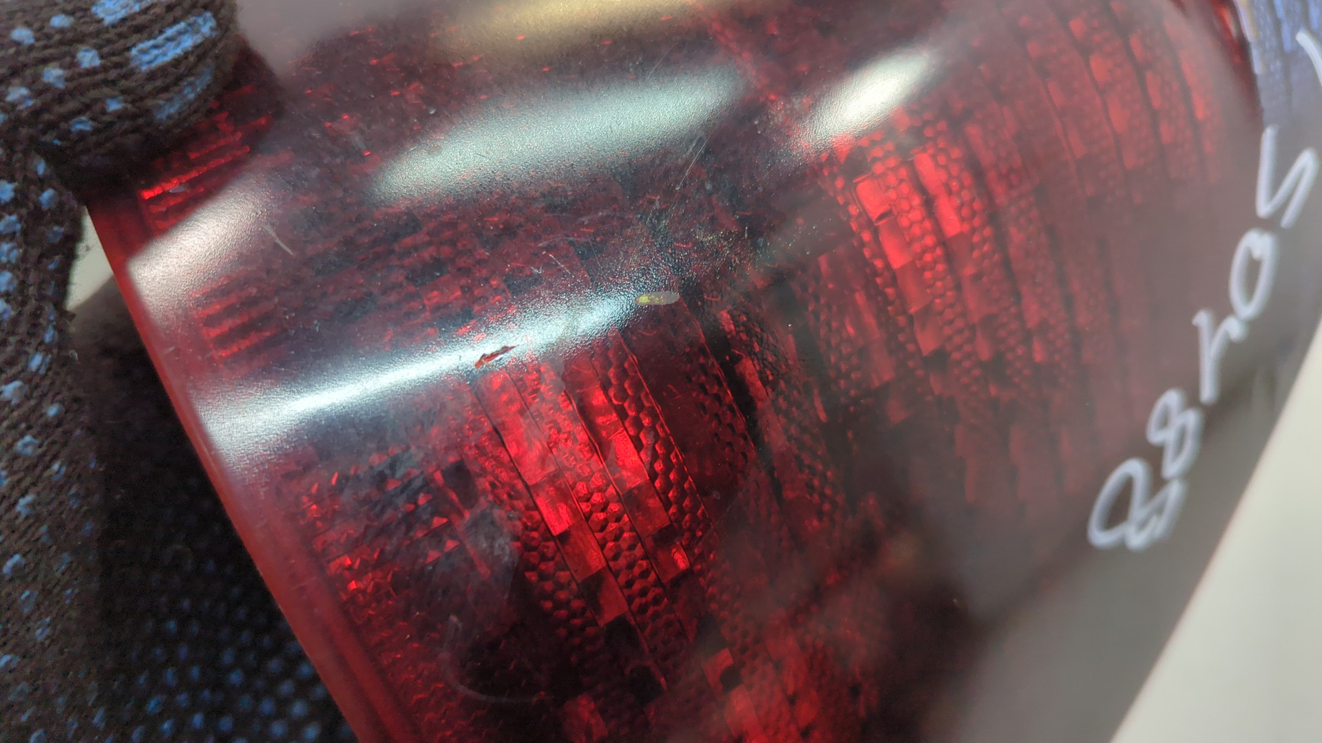 Фонарь задний правый