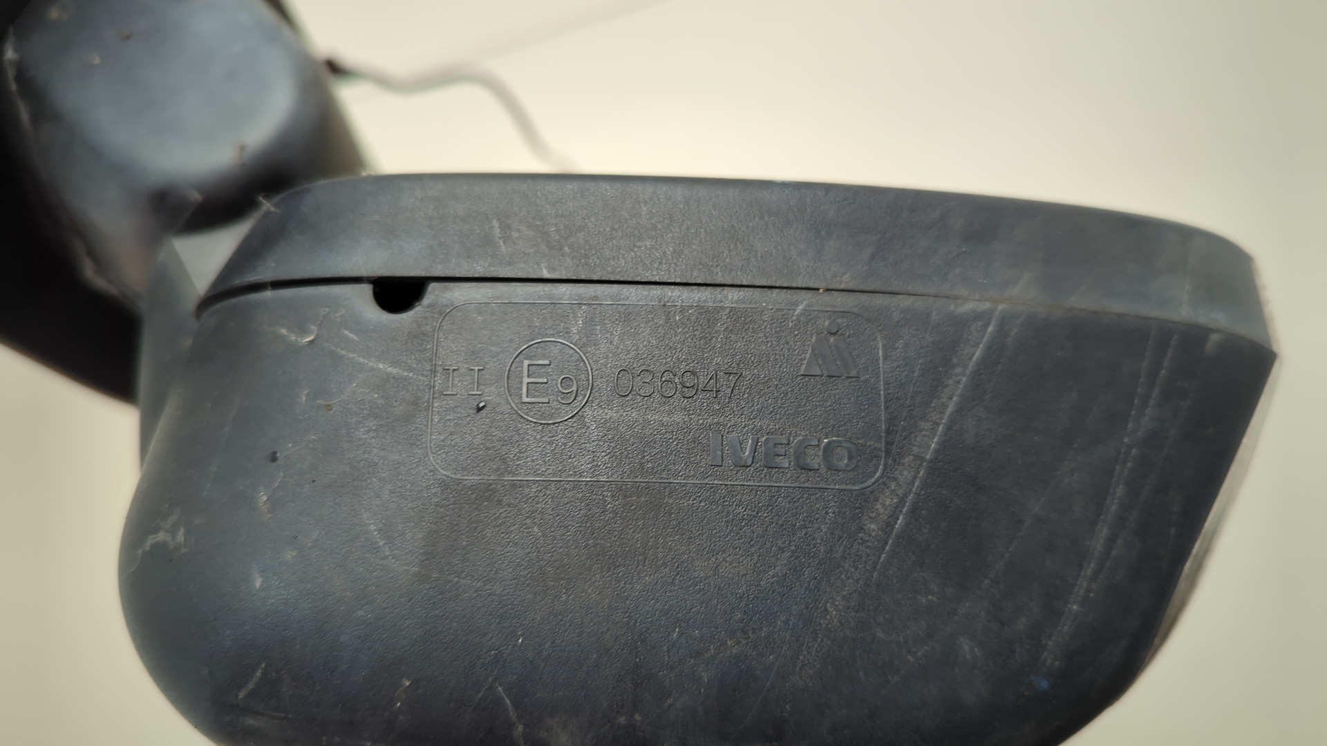 Зеркало правое электрическое